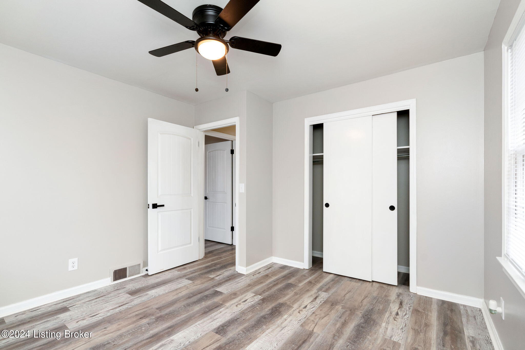 168 Centerview Dr