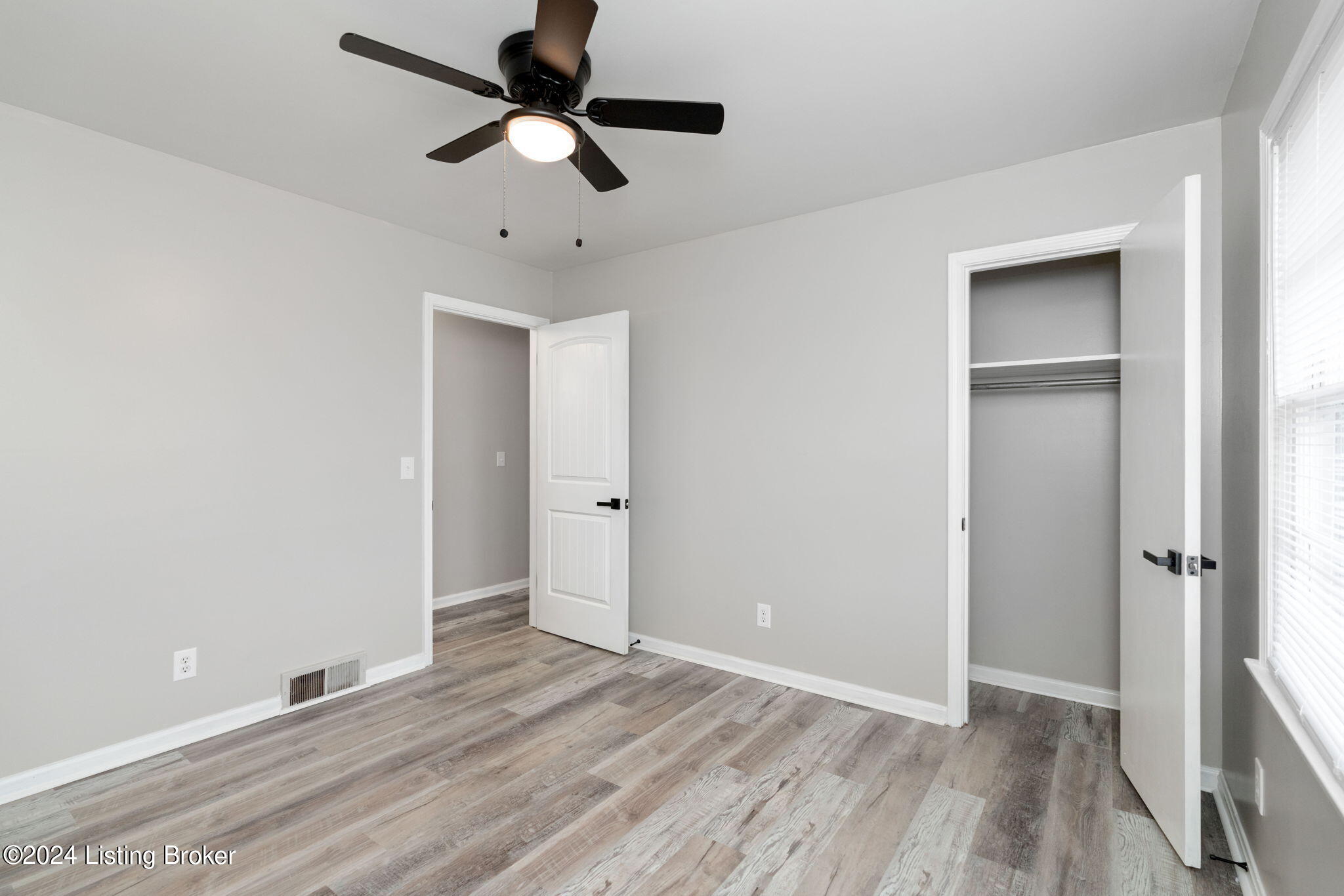 168 Centerview Dr