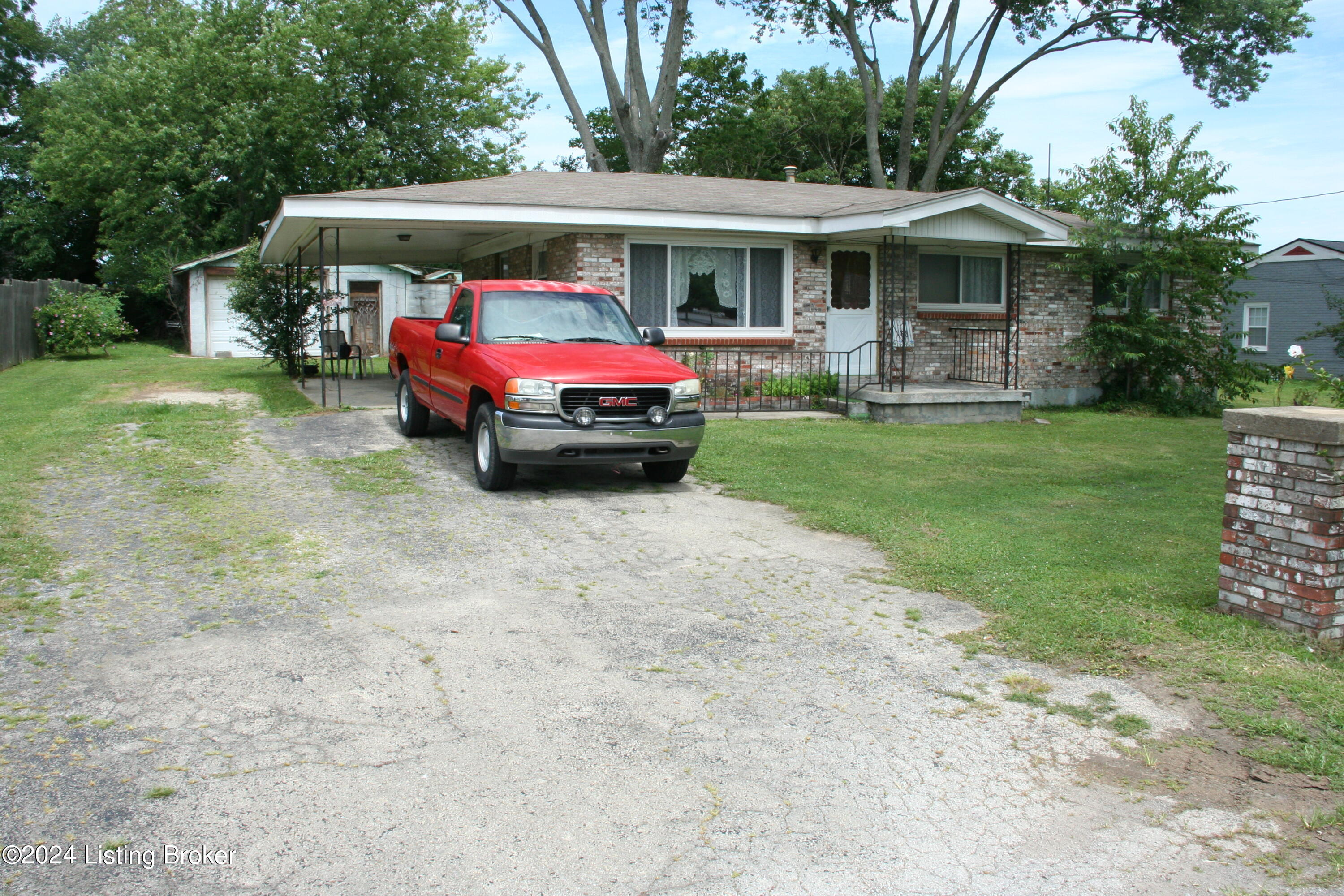 188 Meadowview Dr