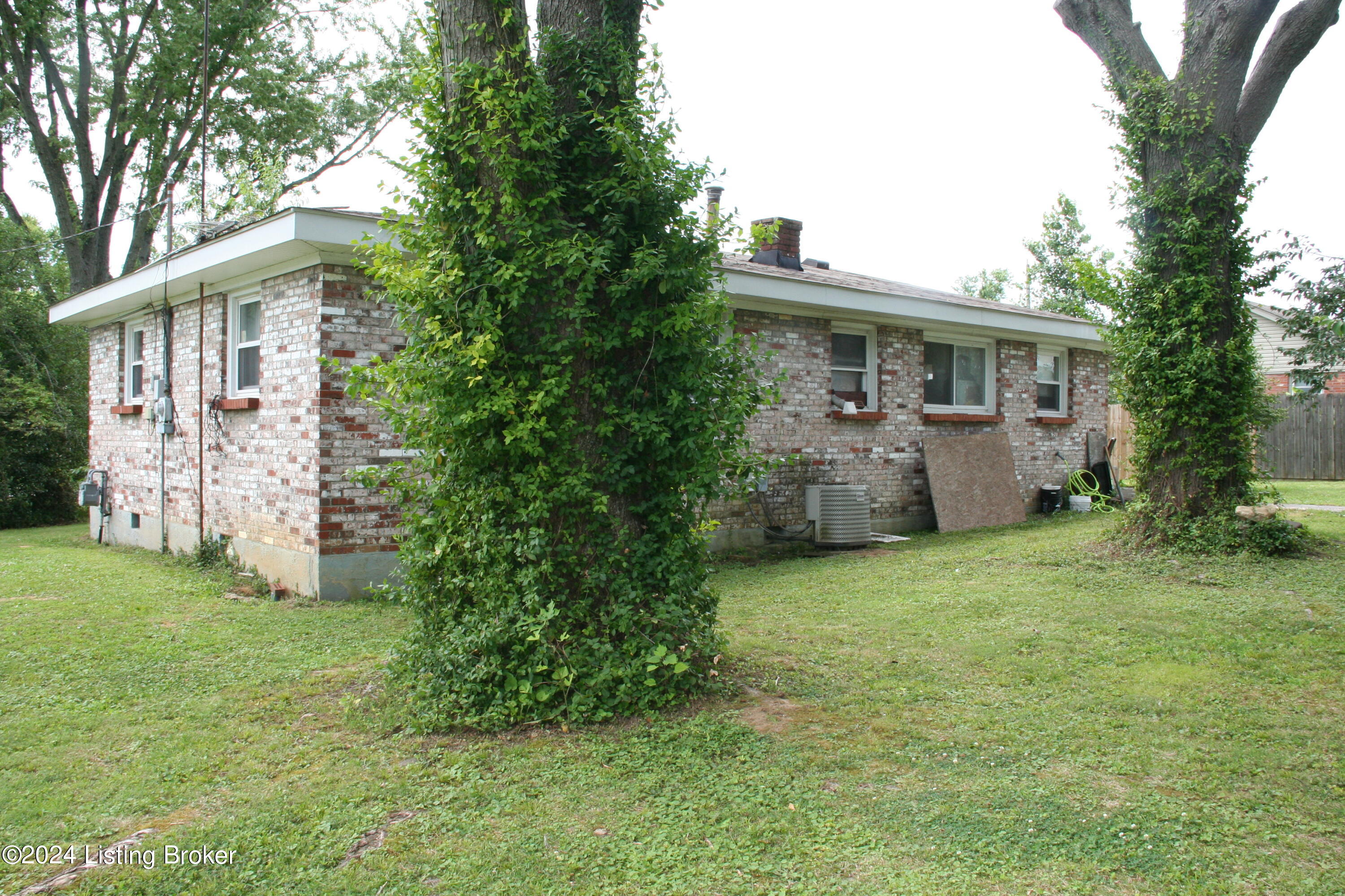 188 Meadowview Dr