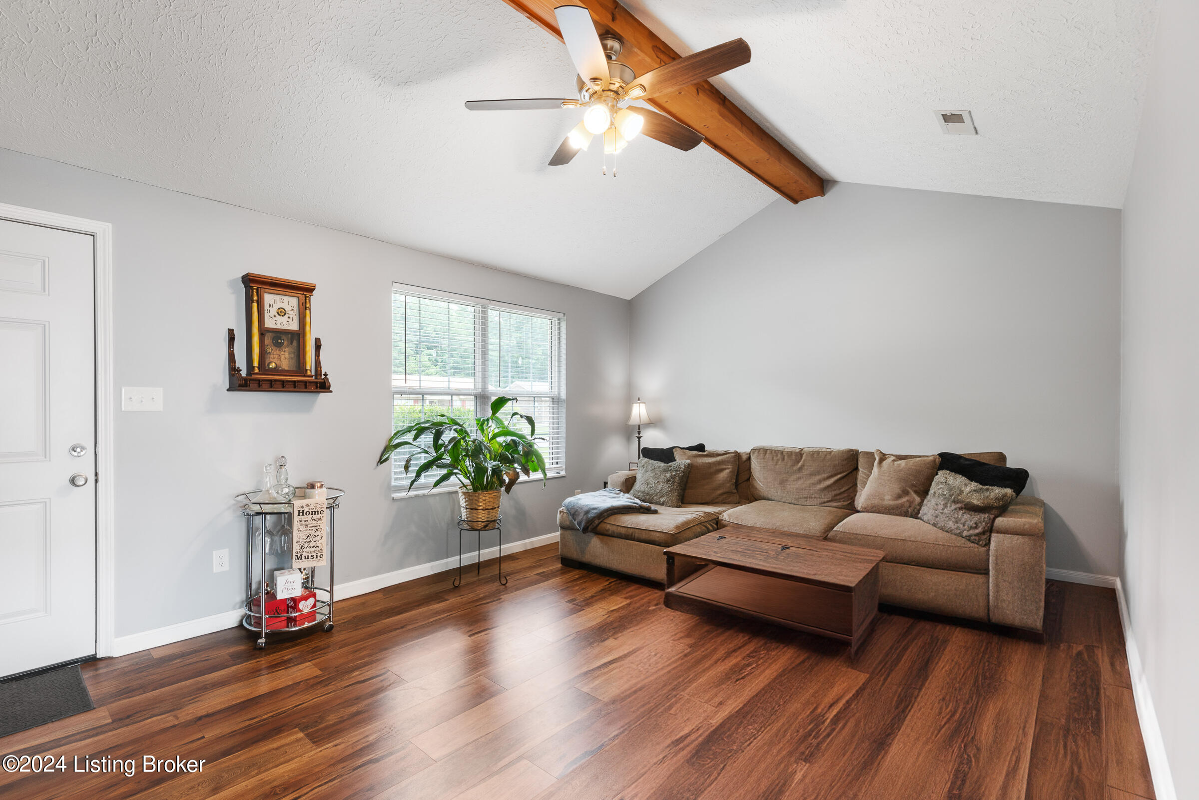 475 Jennymac Dr