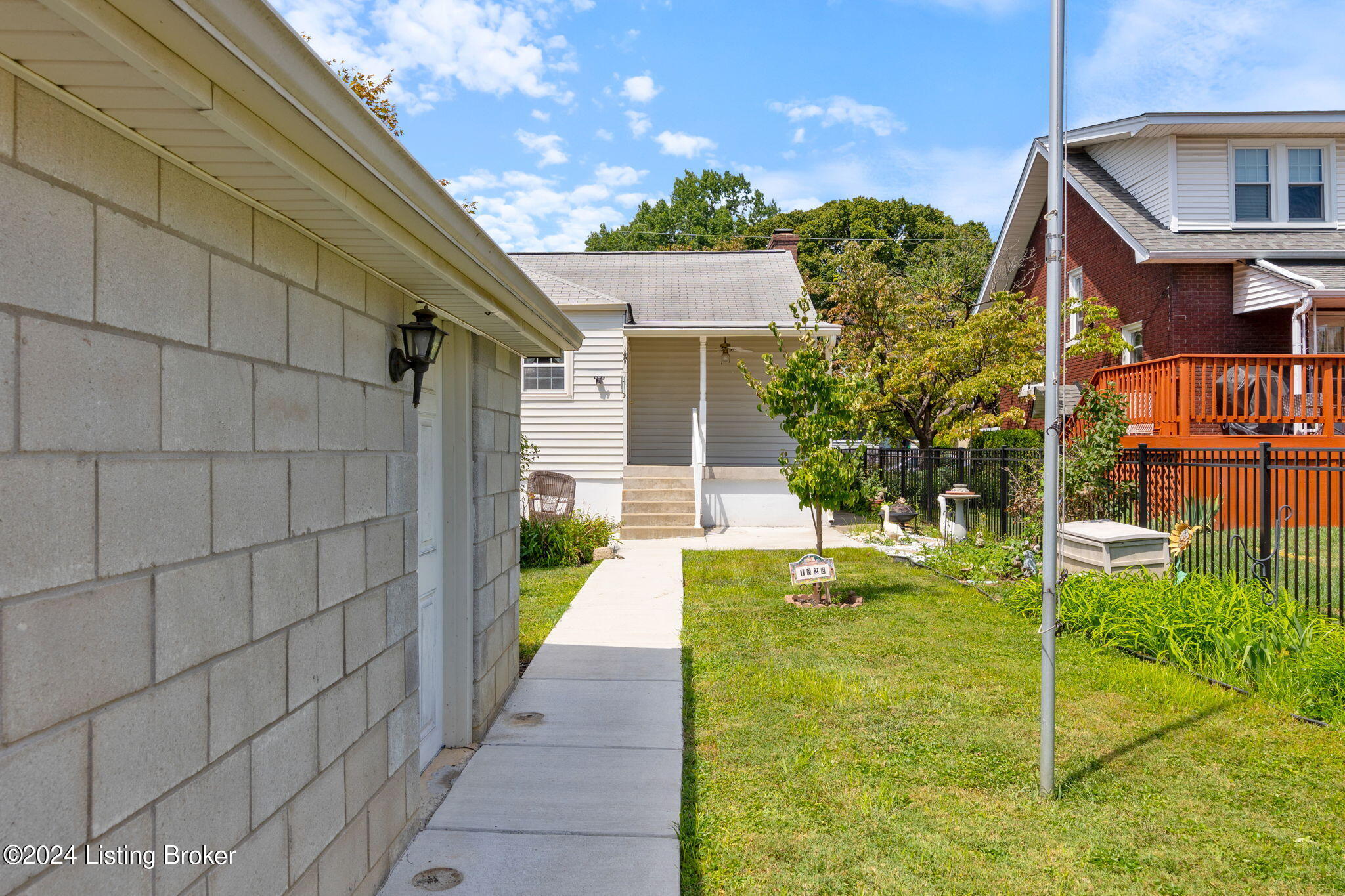 1622 Jaeger Ave