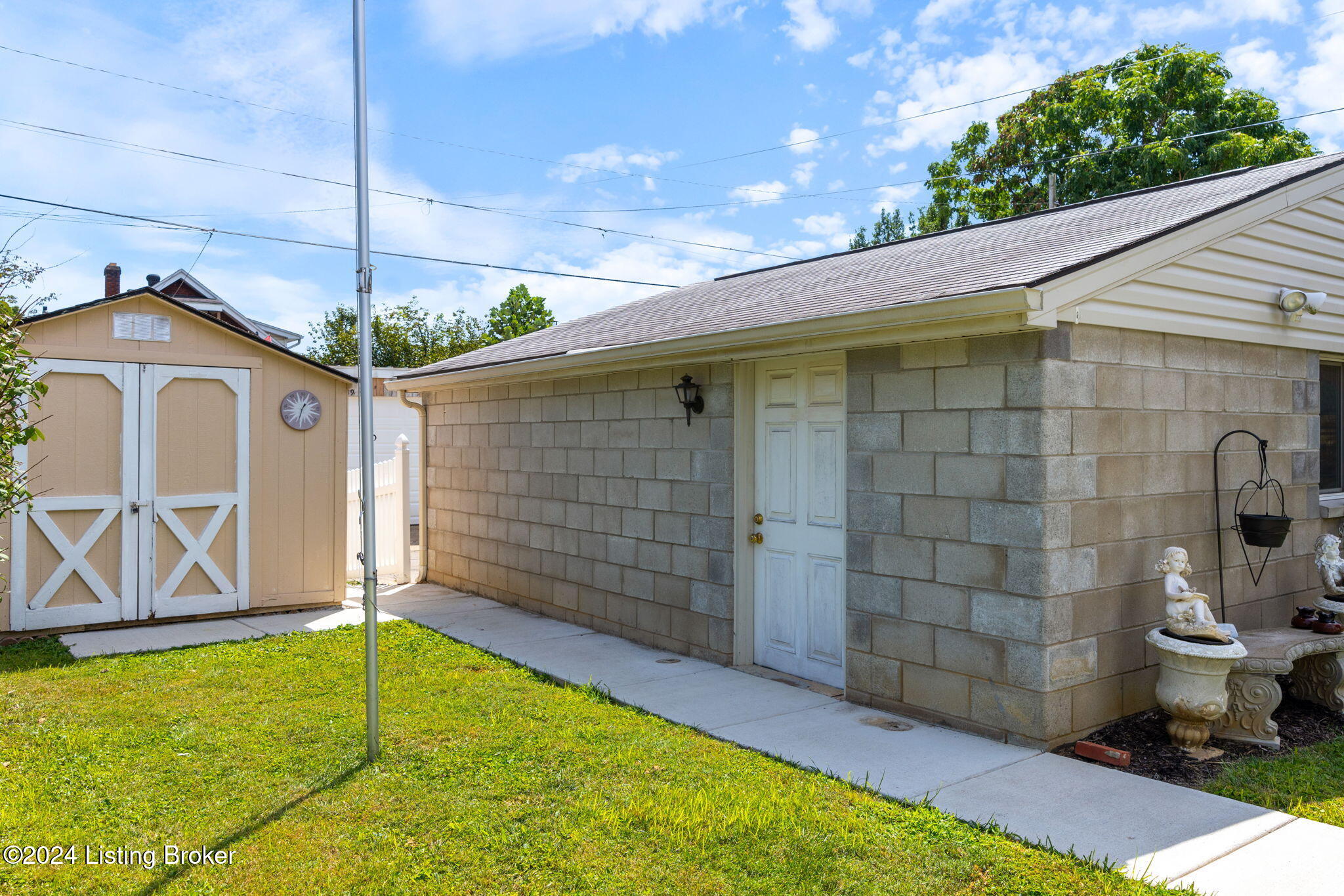 1622 Jaeger Ave