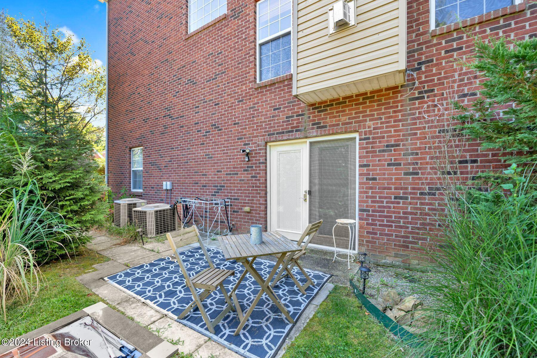 4022 Bolling Brook Dr