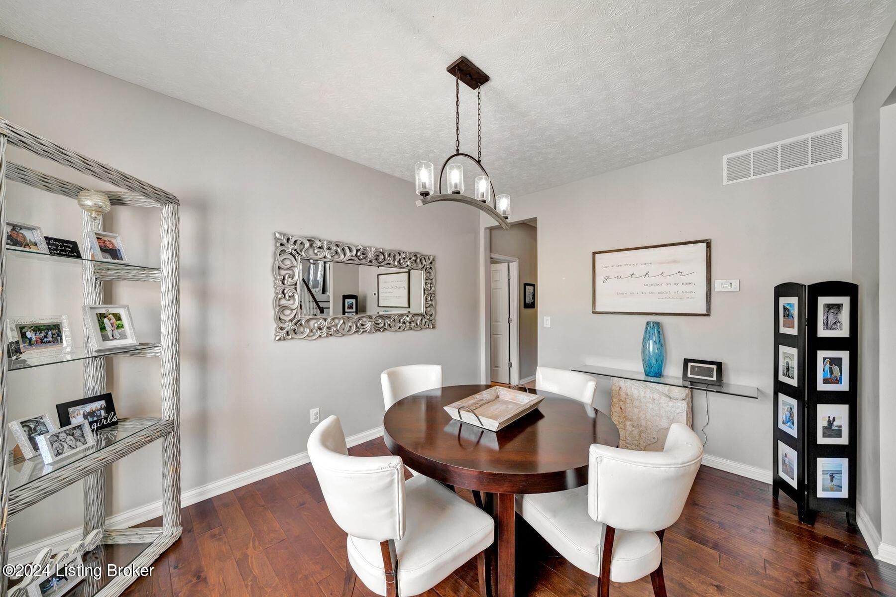 4022 Bolling Brook Dr