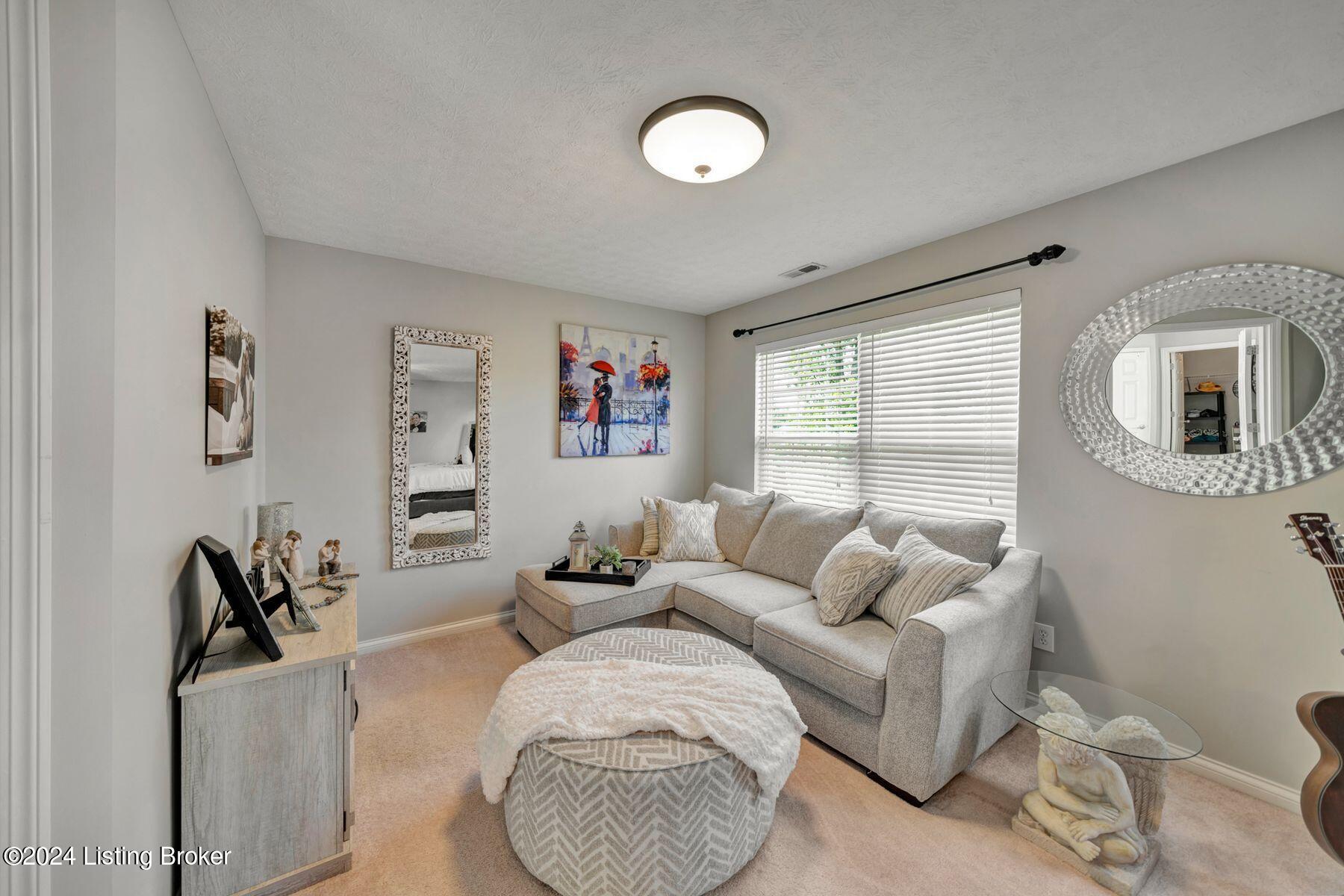 4022 Bolling Brook Dr