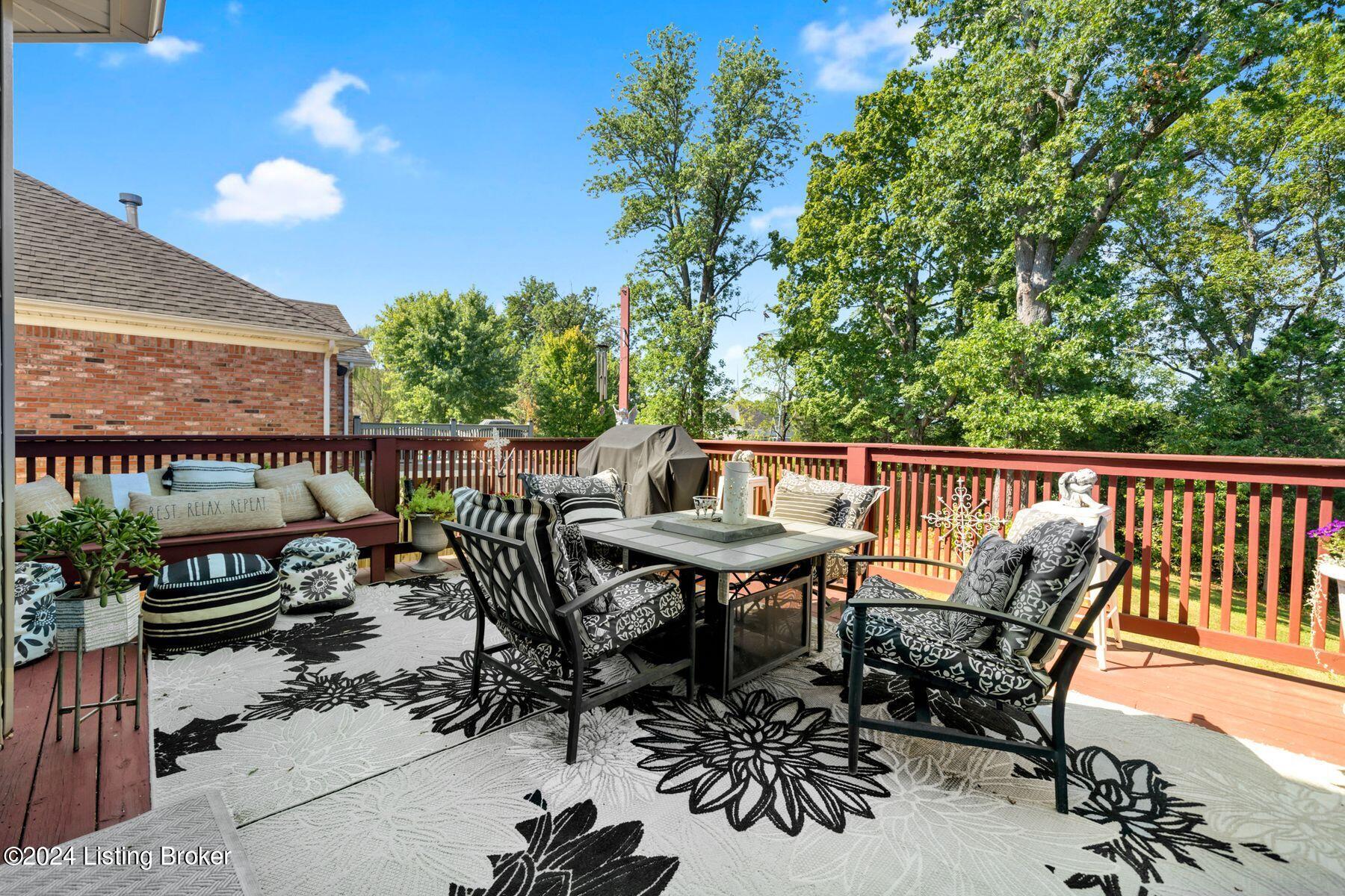4022 Bolling Brook Dr