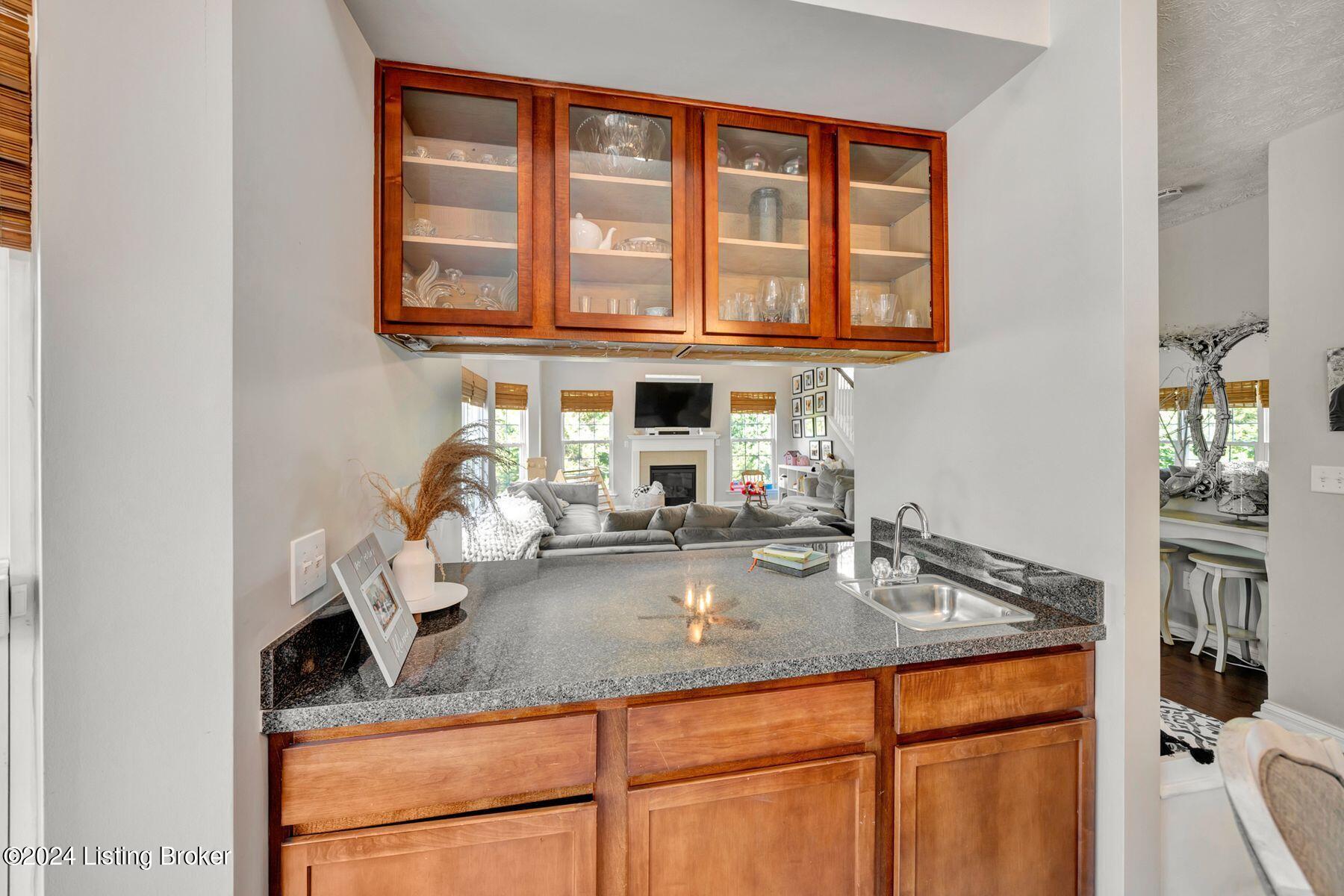 4022 Bolling Brook Dr