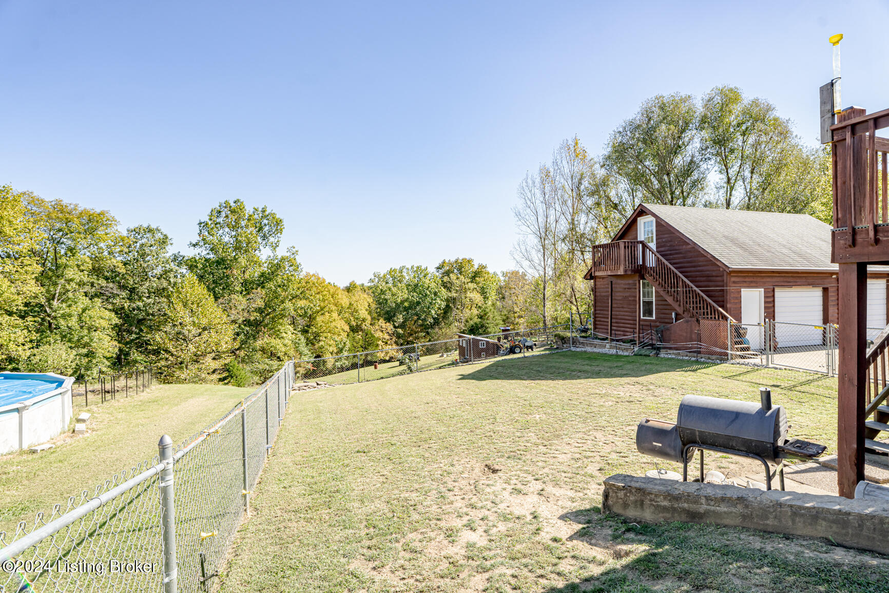 137 Old Possum Ridge Rd