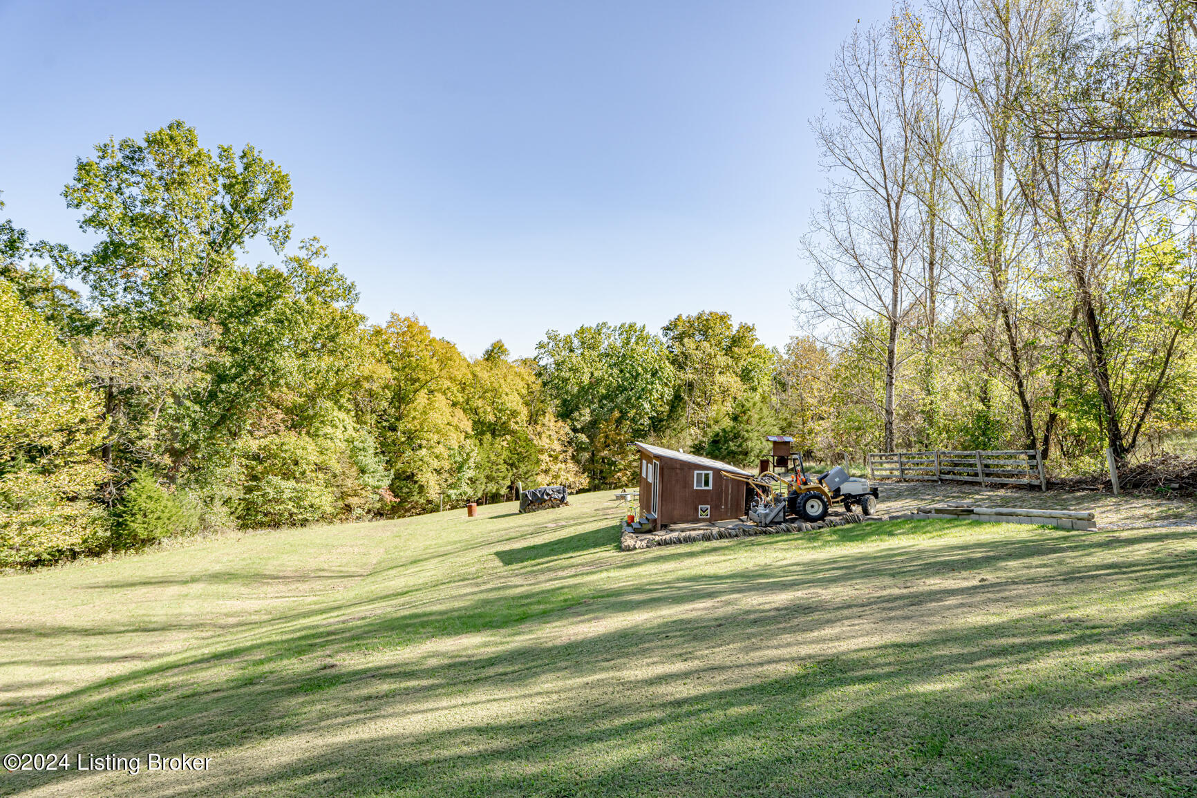 137 Old Possum Ridge Rd