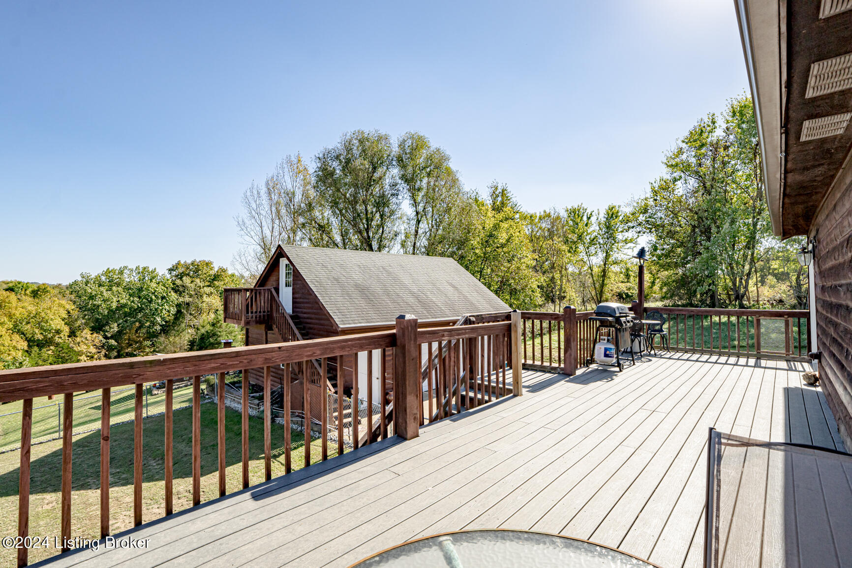 137 Old Possum Ridge Rd