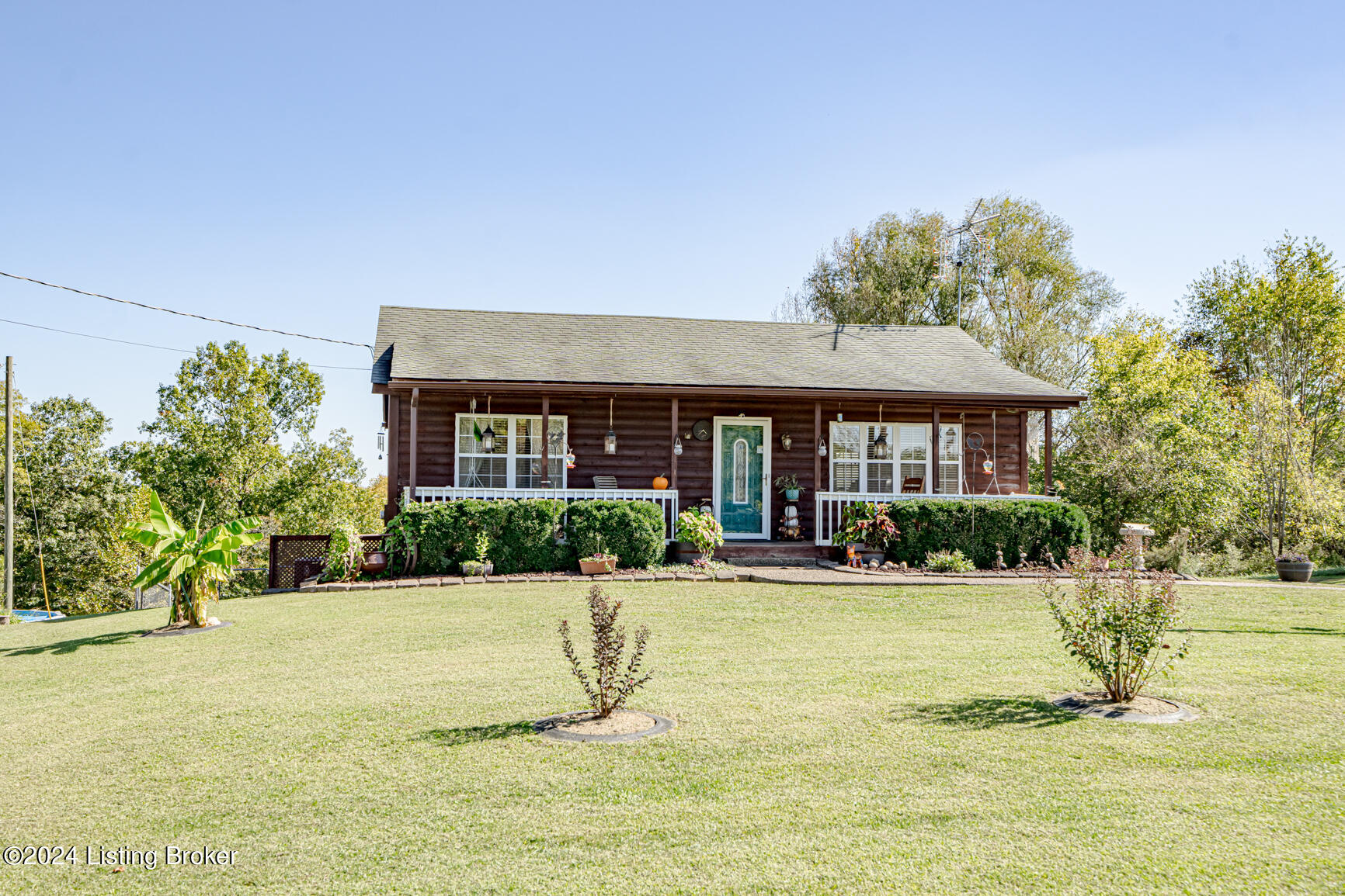 137 Old Possum Ridge Rd