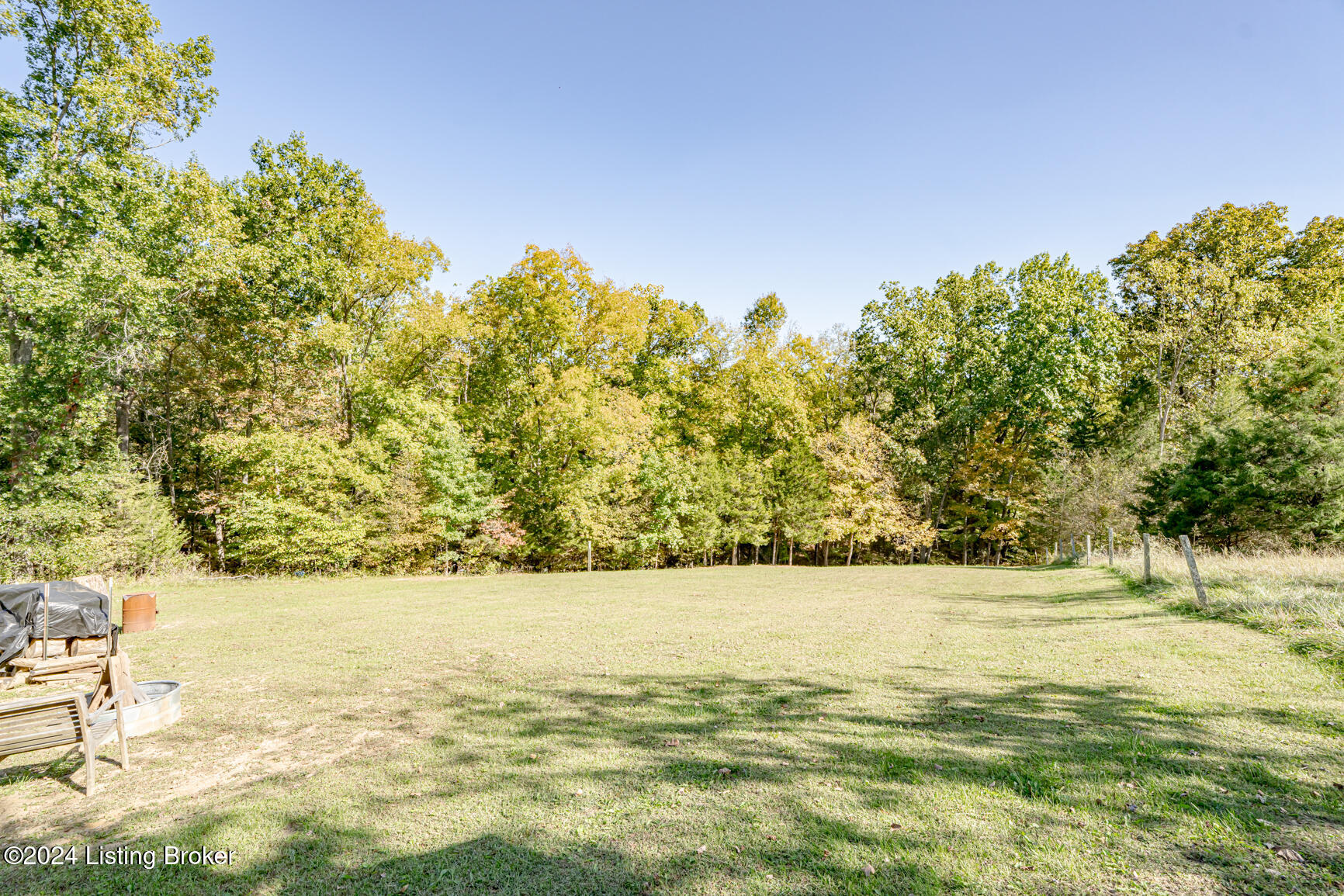 137 Old Possum Ridge Rd