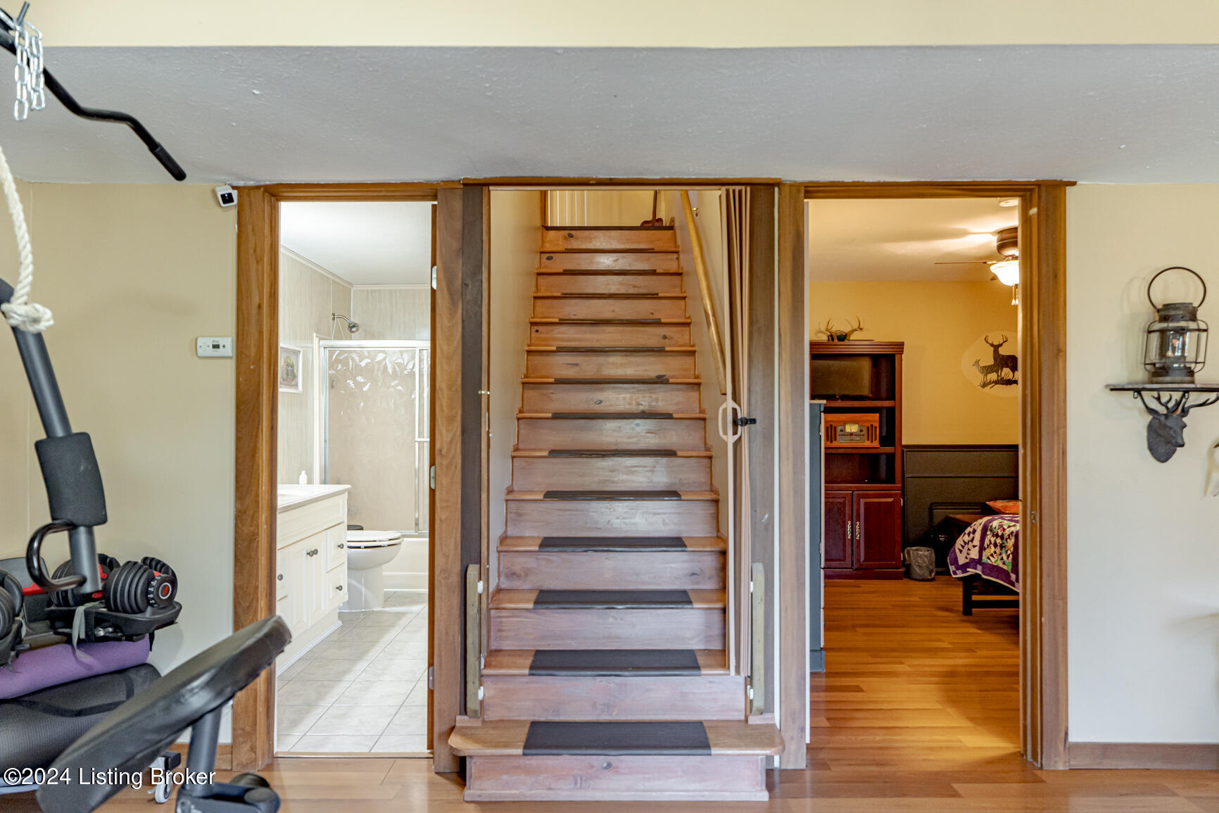 137 Old Possum Ridge Rd
