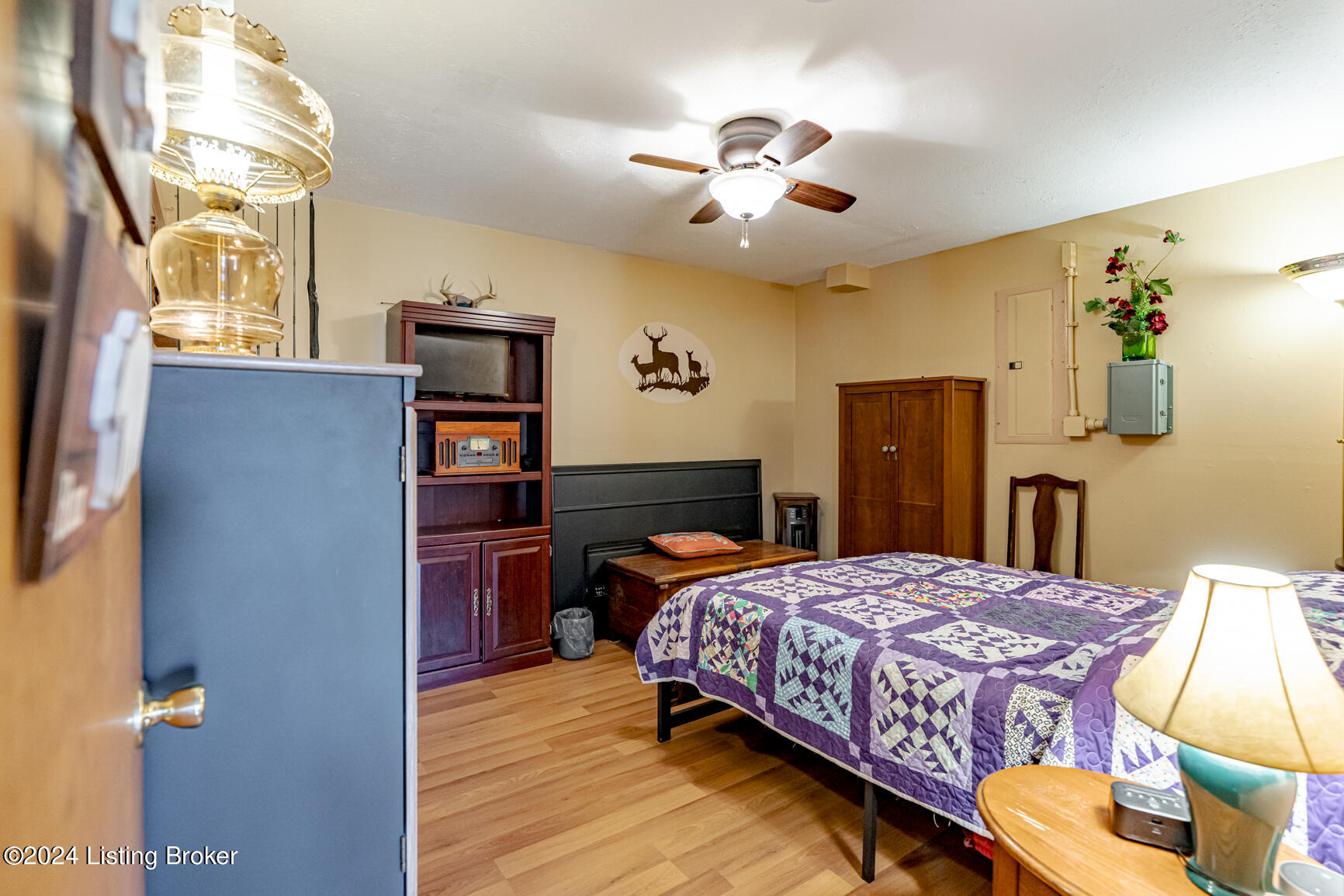 137 Old Possum Ridge Rd
