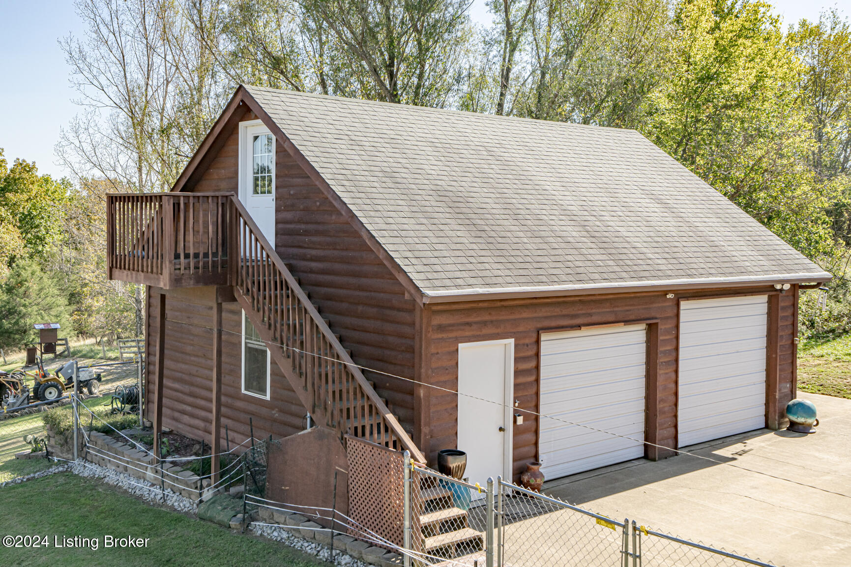 137 Old Possum Ridge Rd