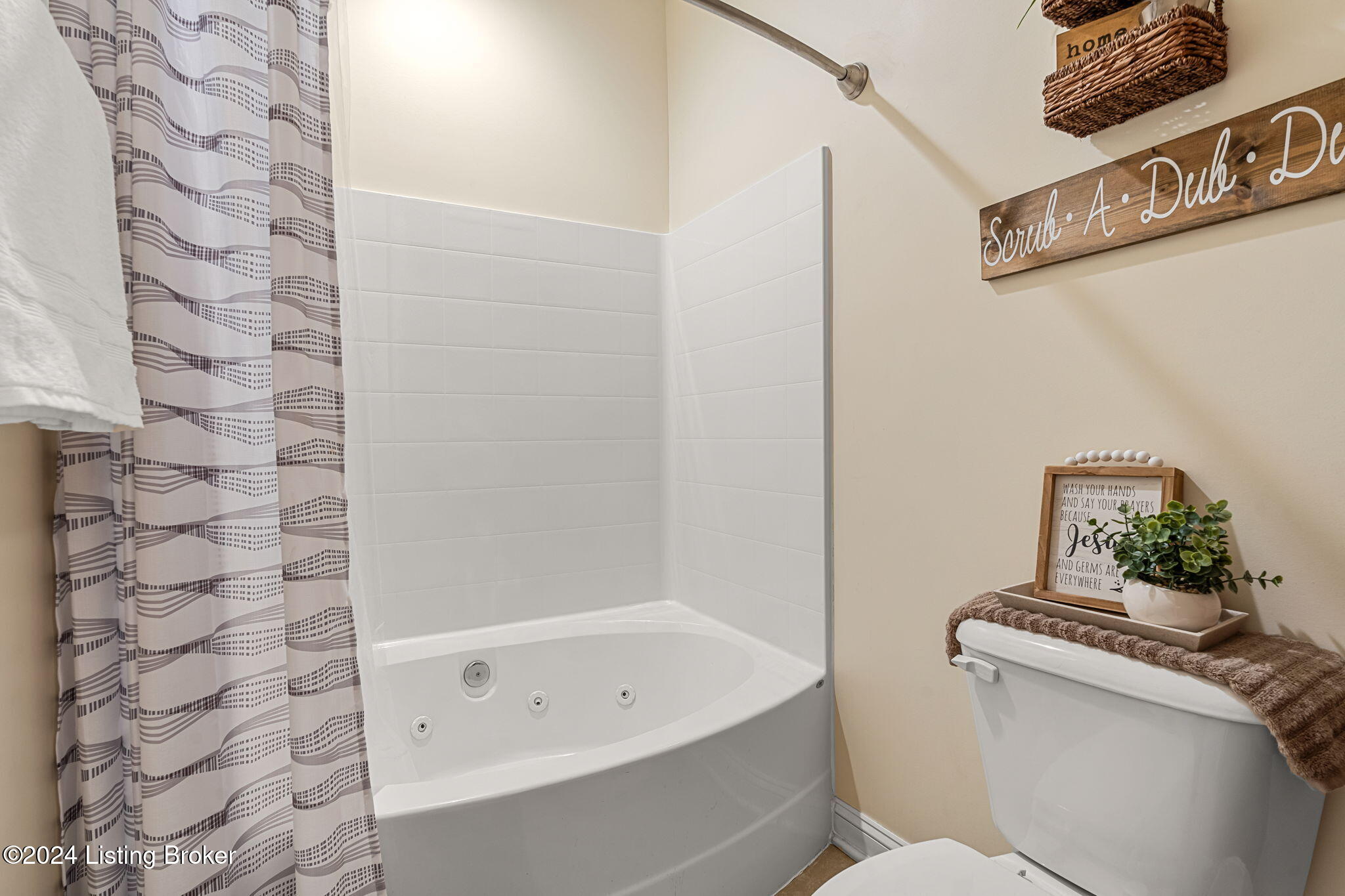 138 Elder Glen Ct