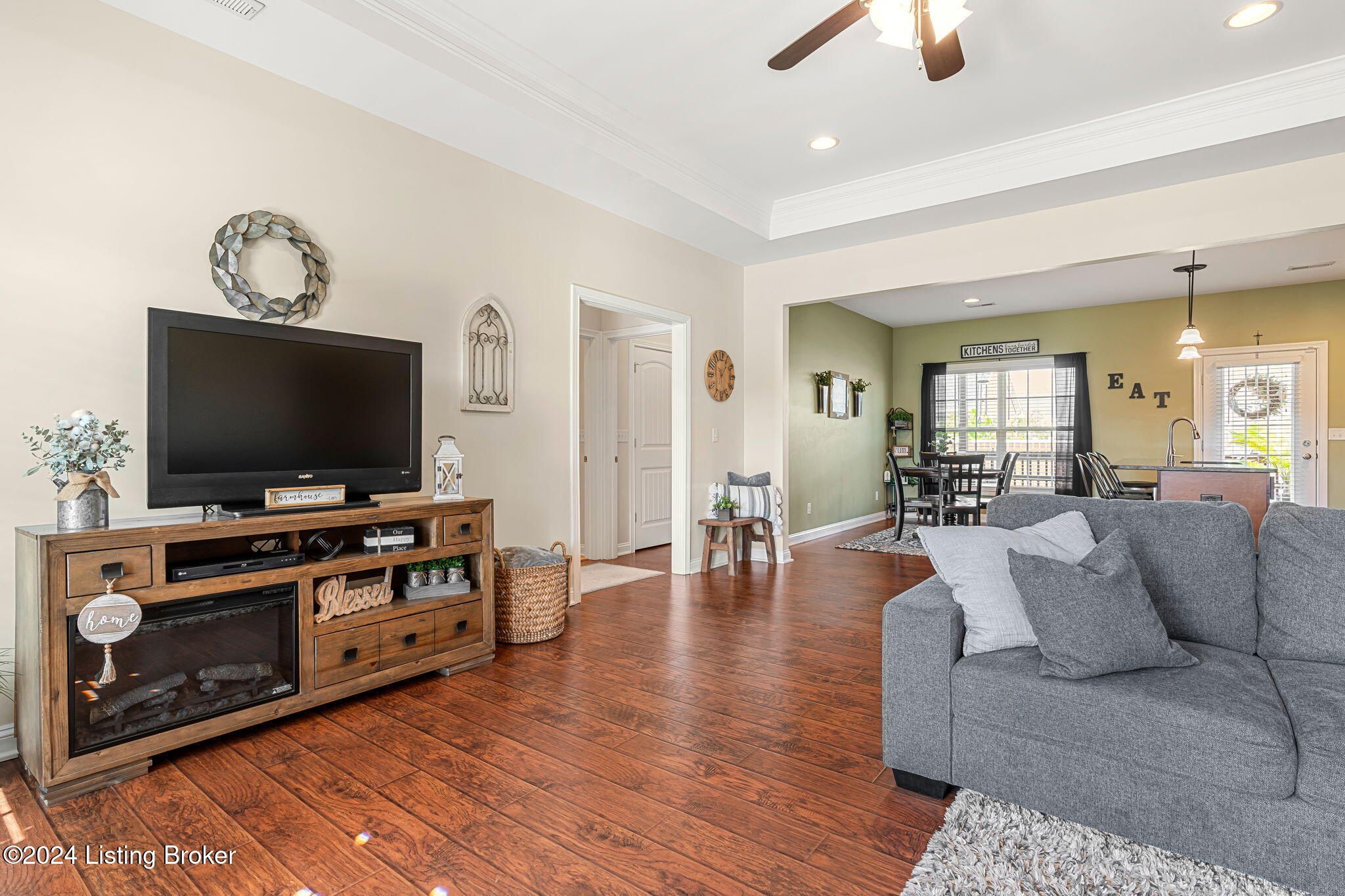 138 Elder Glen Ct