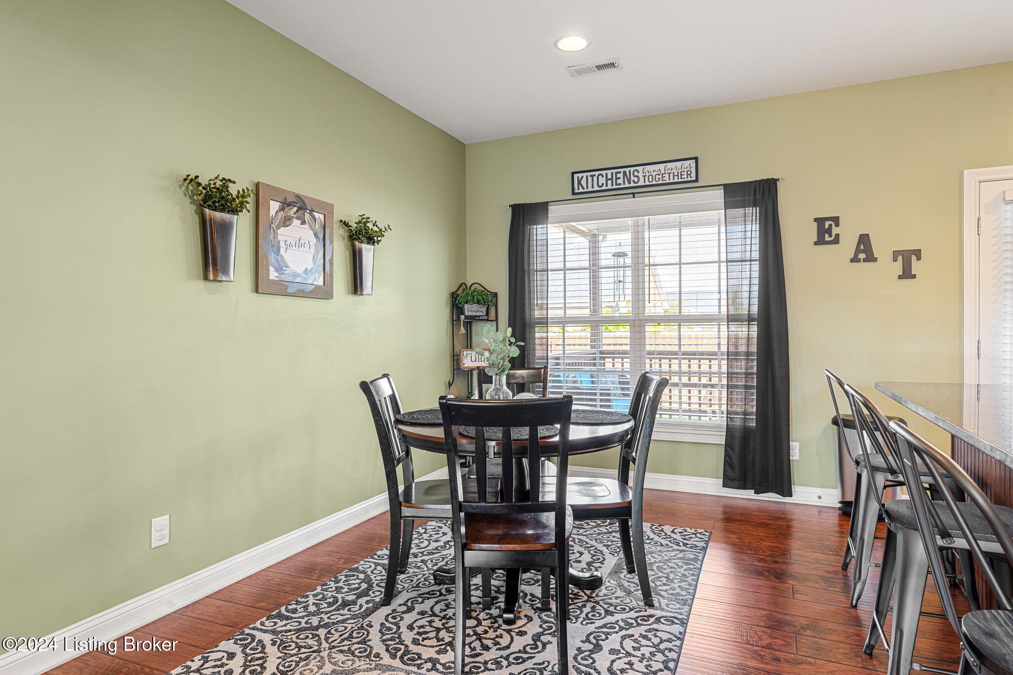 138 Elder Glen Ct