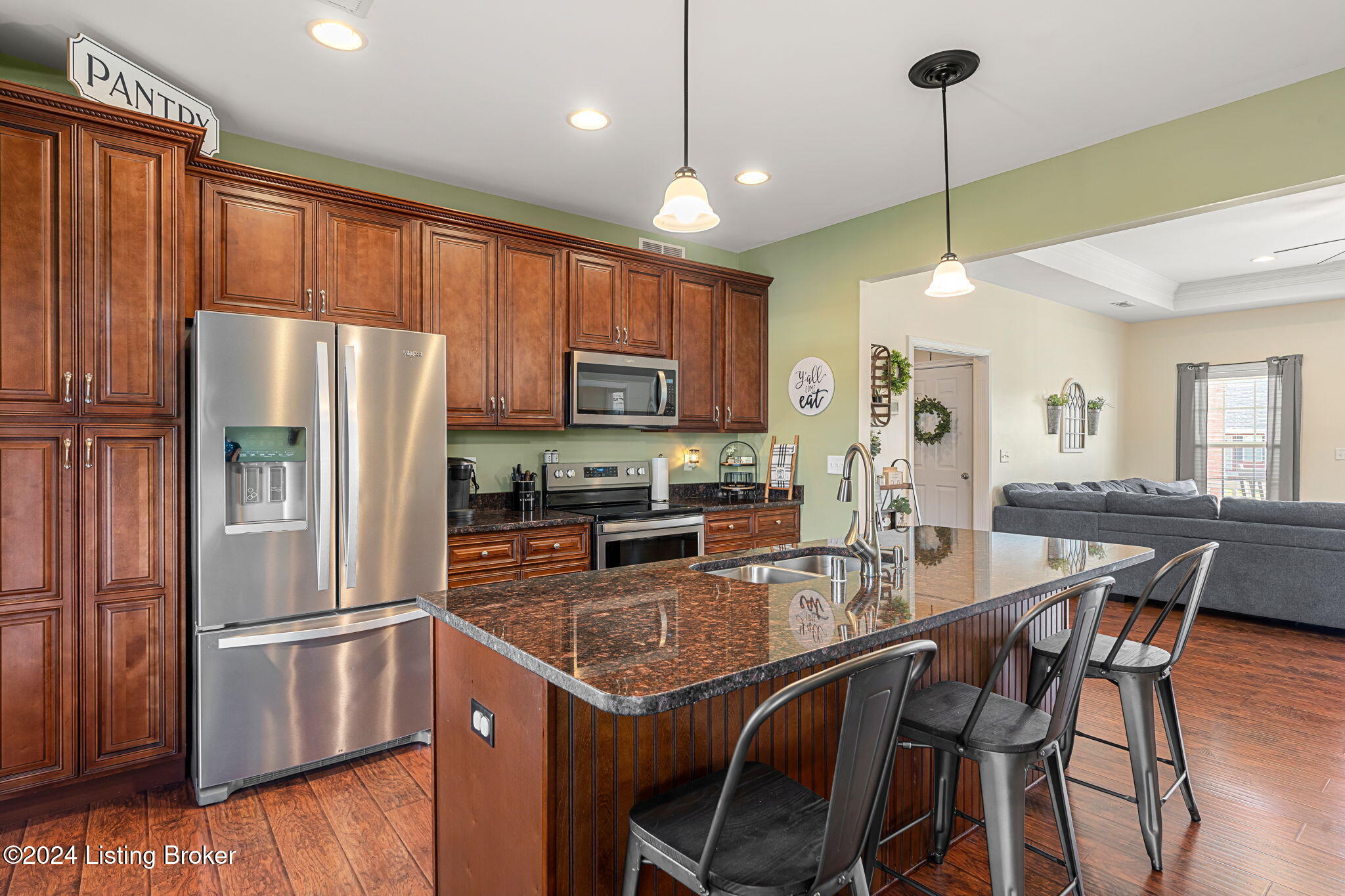 138 Elder Glen Ct
