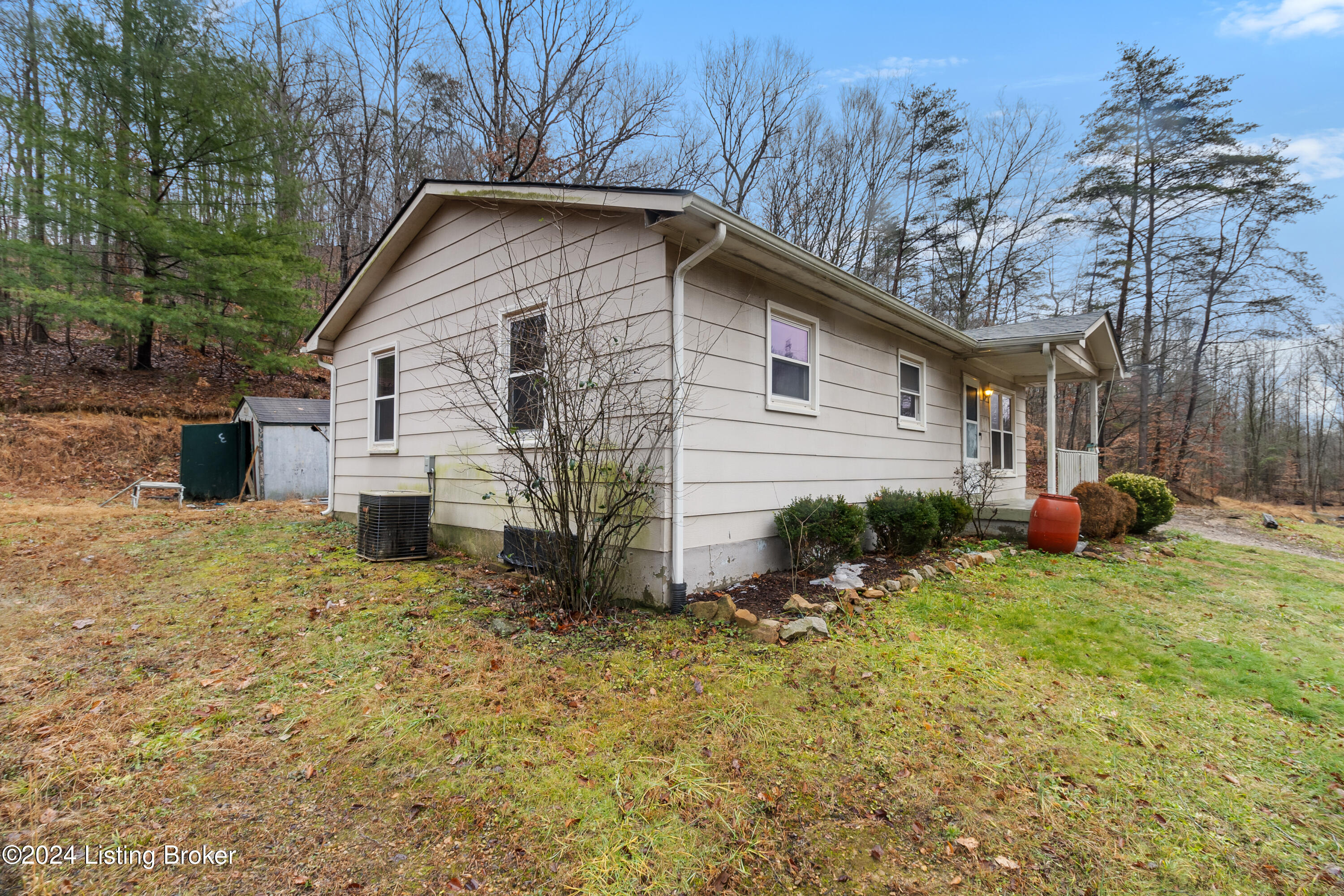 410 Roe Hill Rd