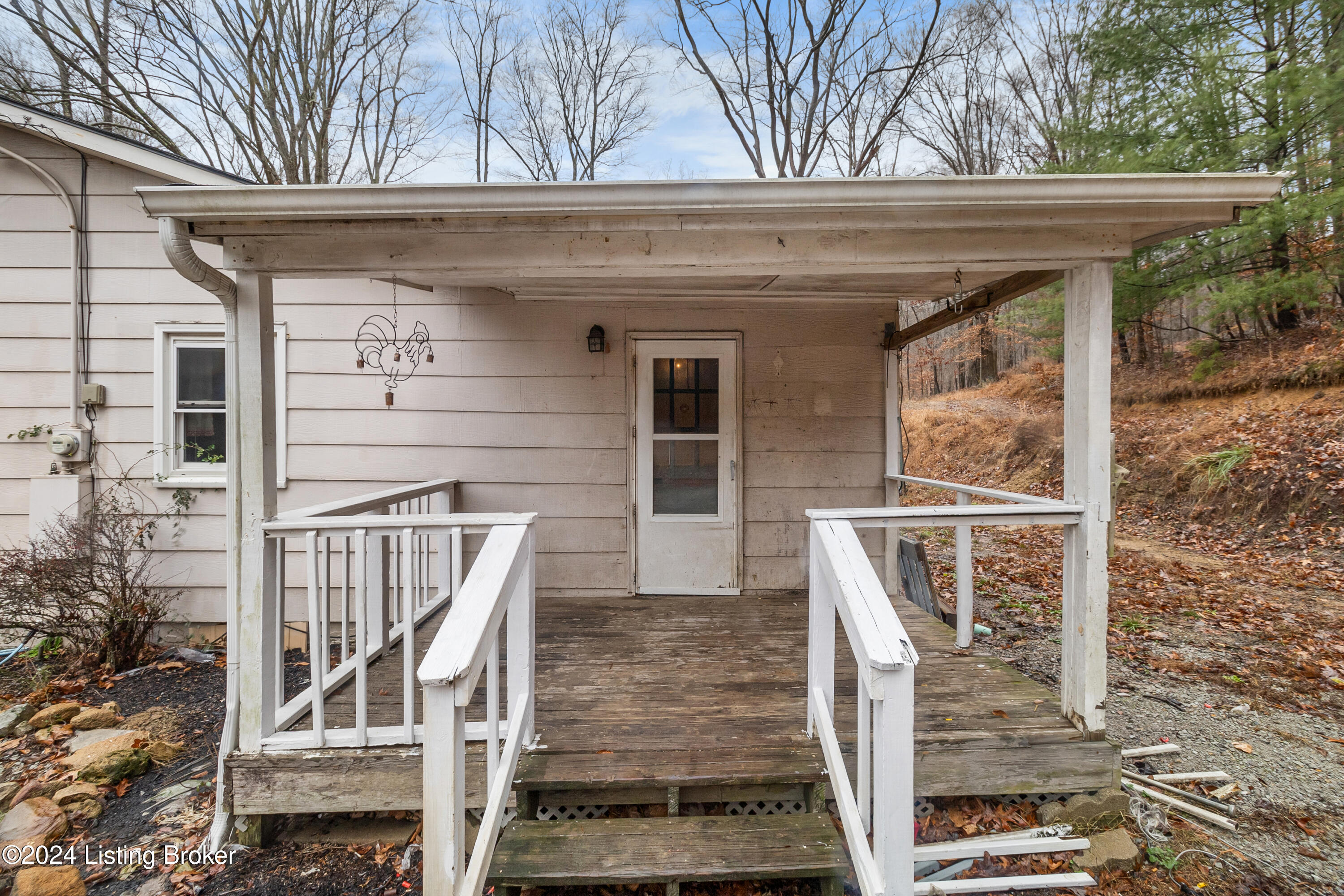 410 Roe Hill Rd