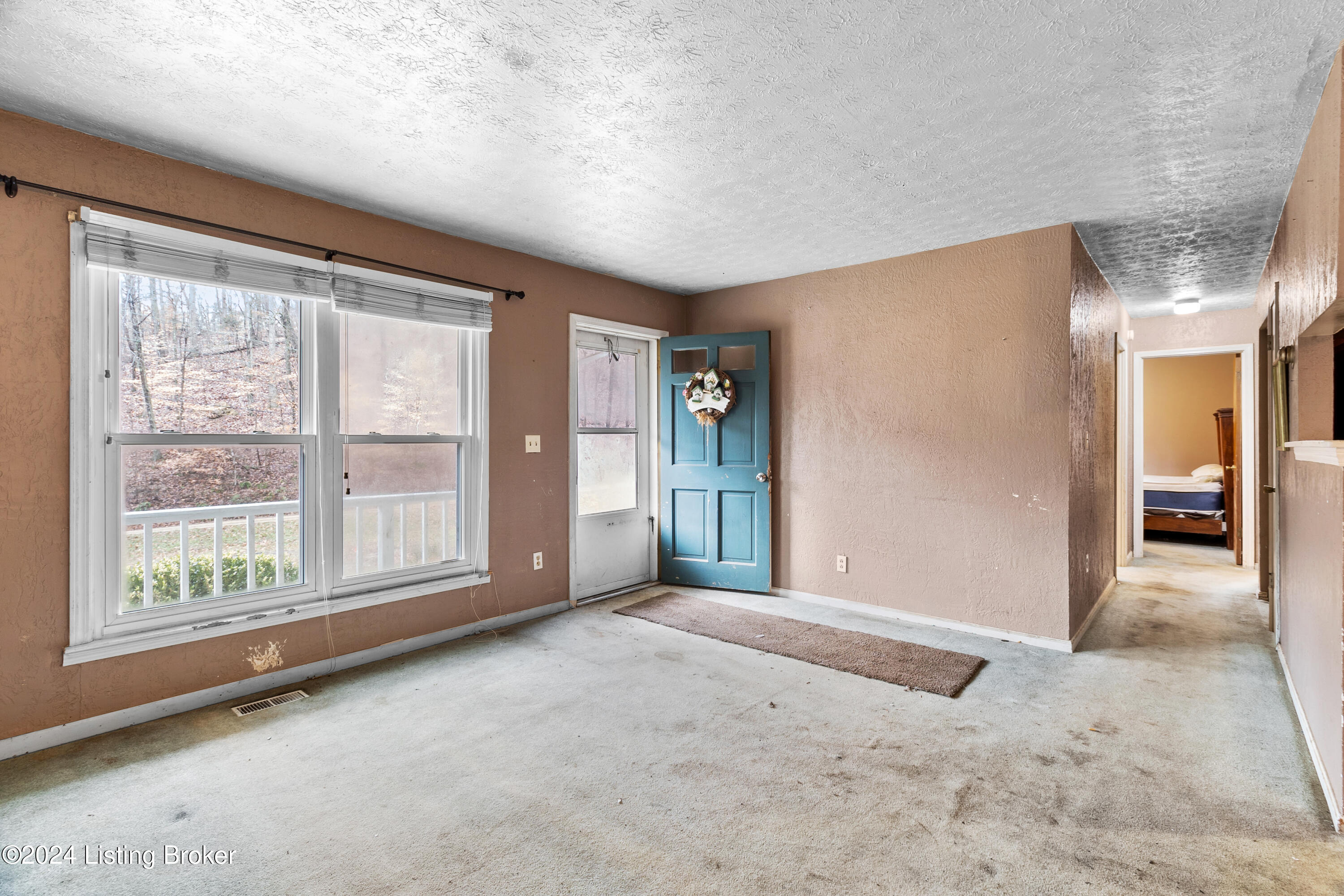 410 Roe Hill Rd