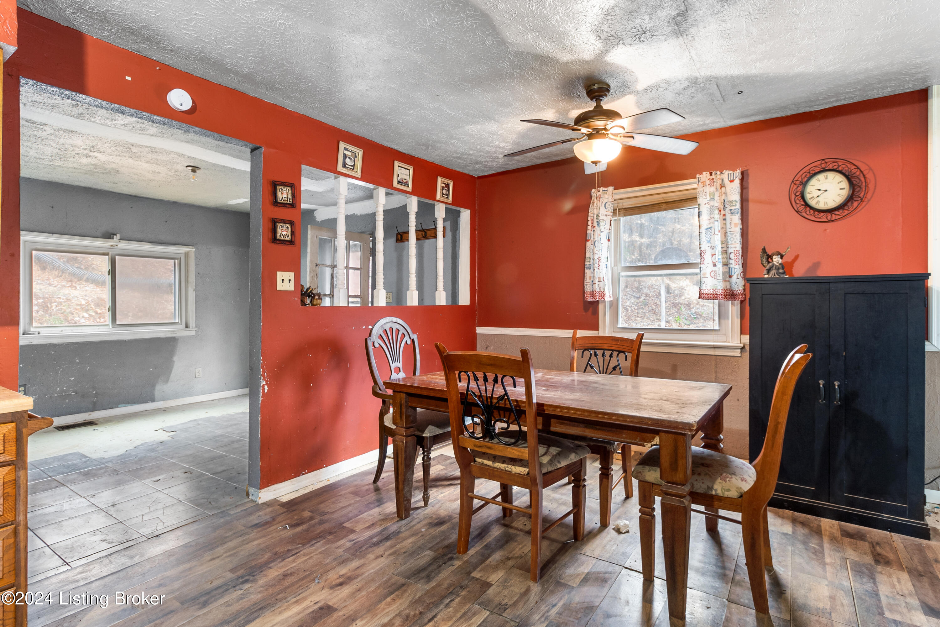 410 Roe Hill Rd