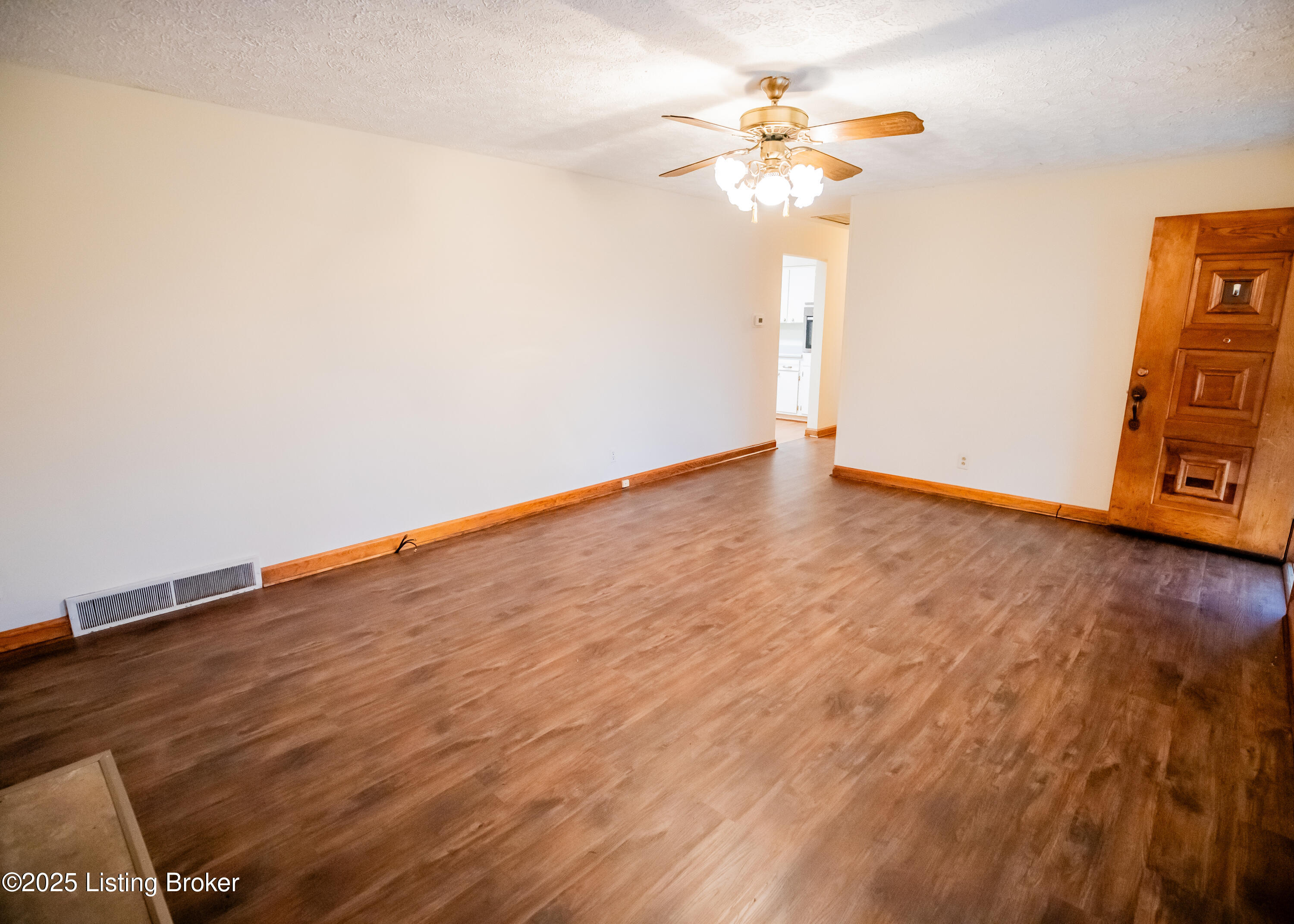 10002 Northridge Dr