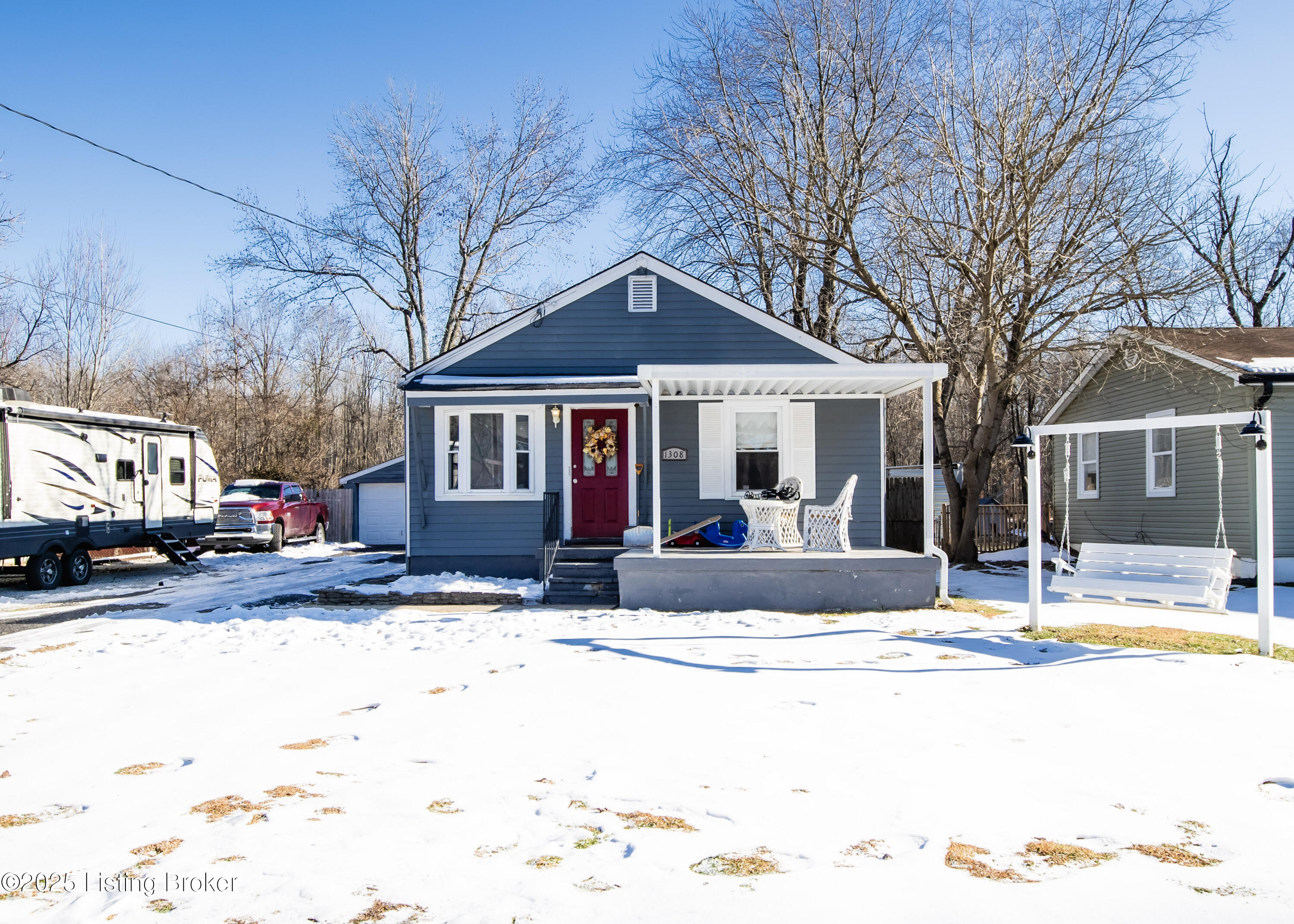 1308 Doris Dr