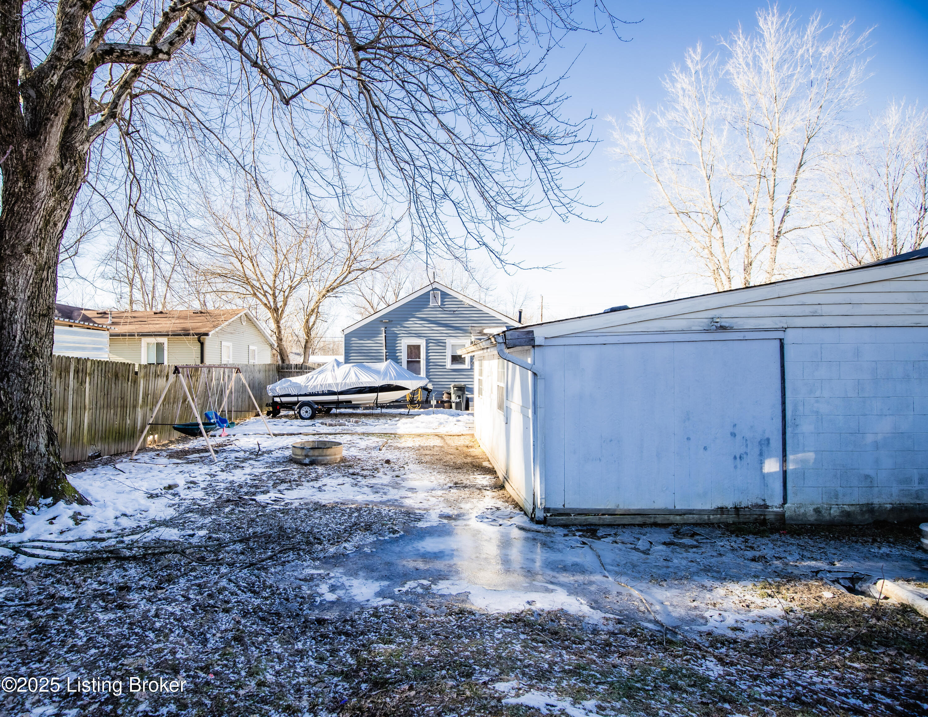 1308 Doris Dr