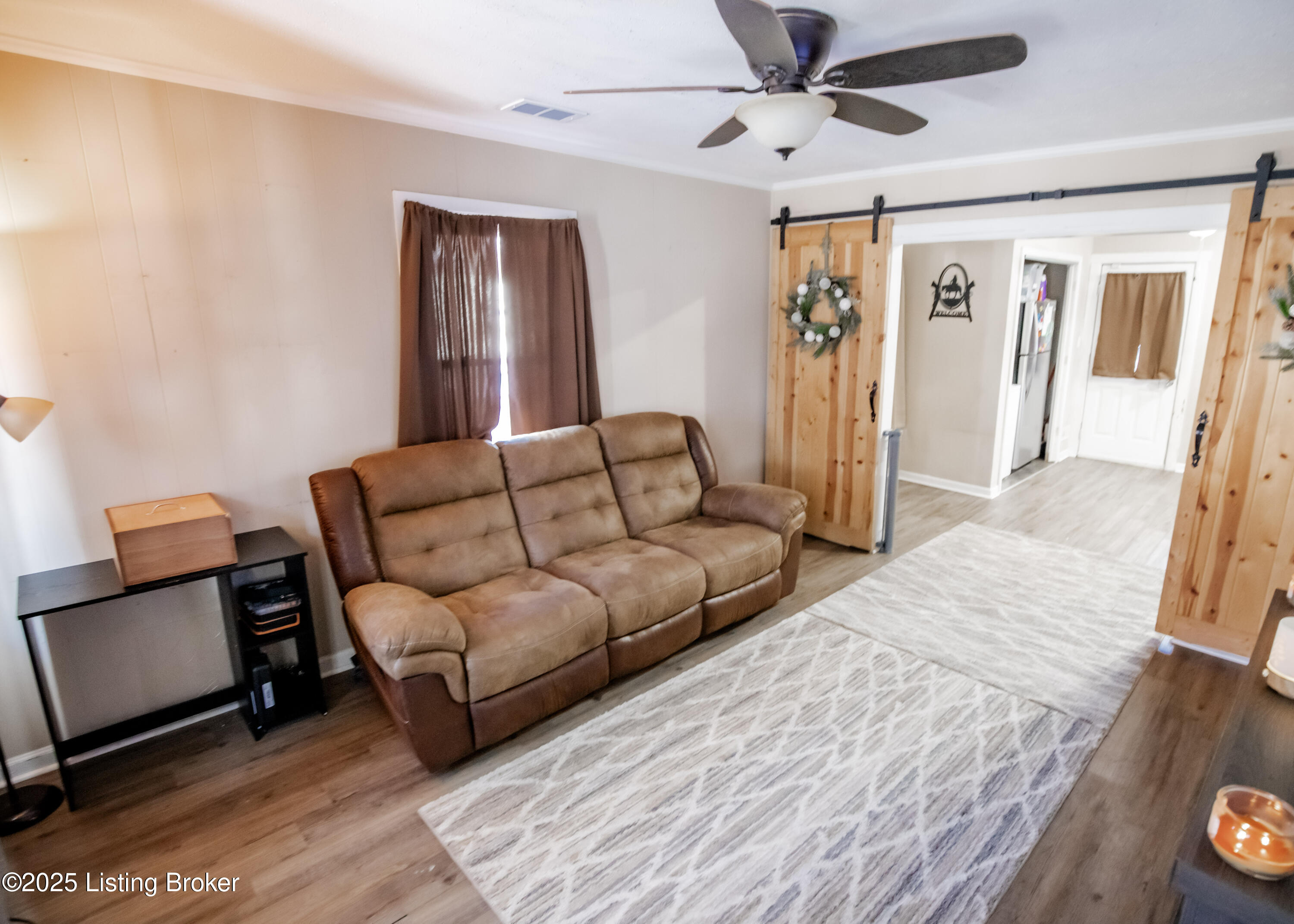 1308 Doris Dr