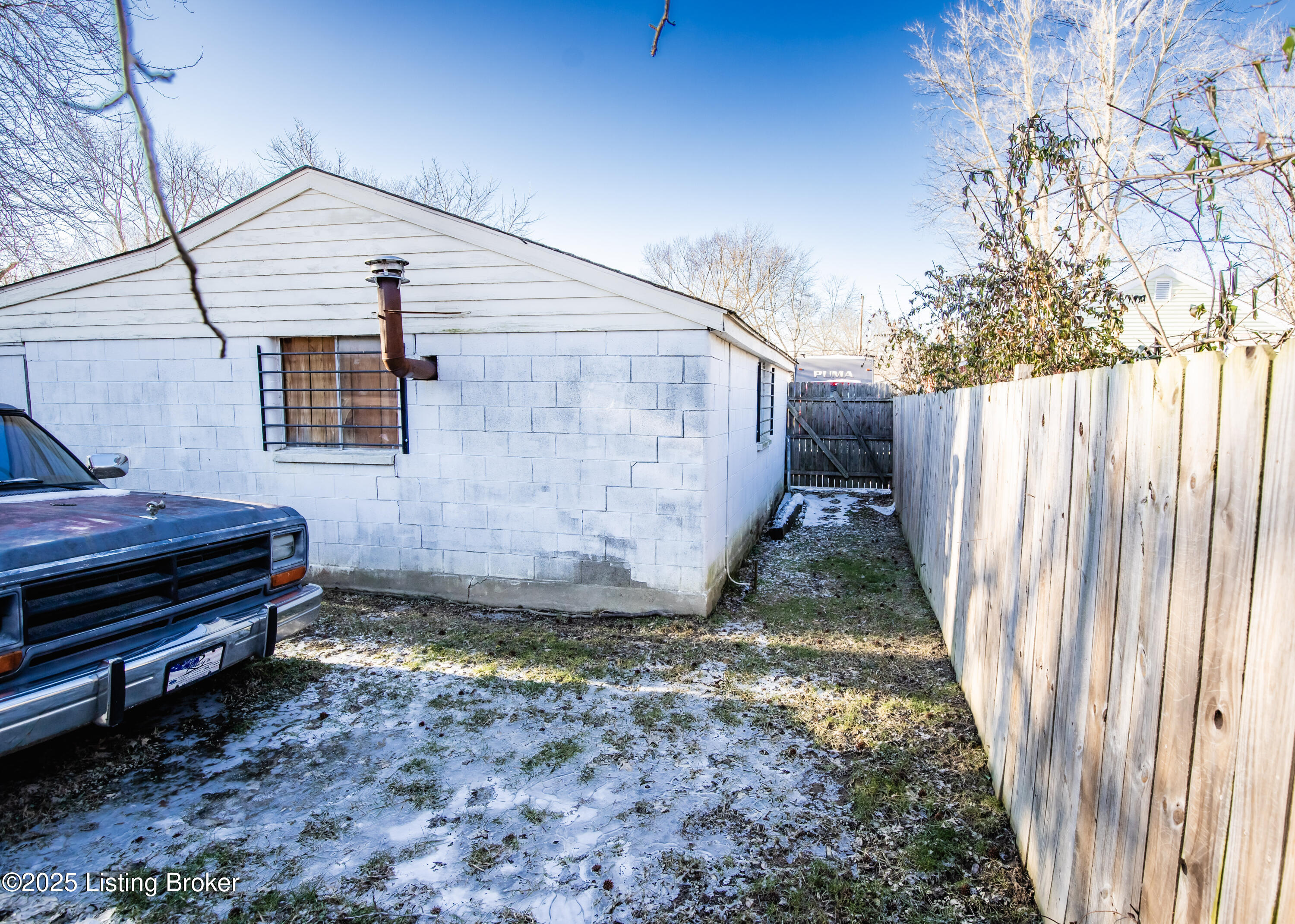 1308 Doris Dr