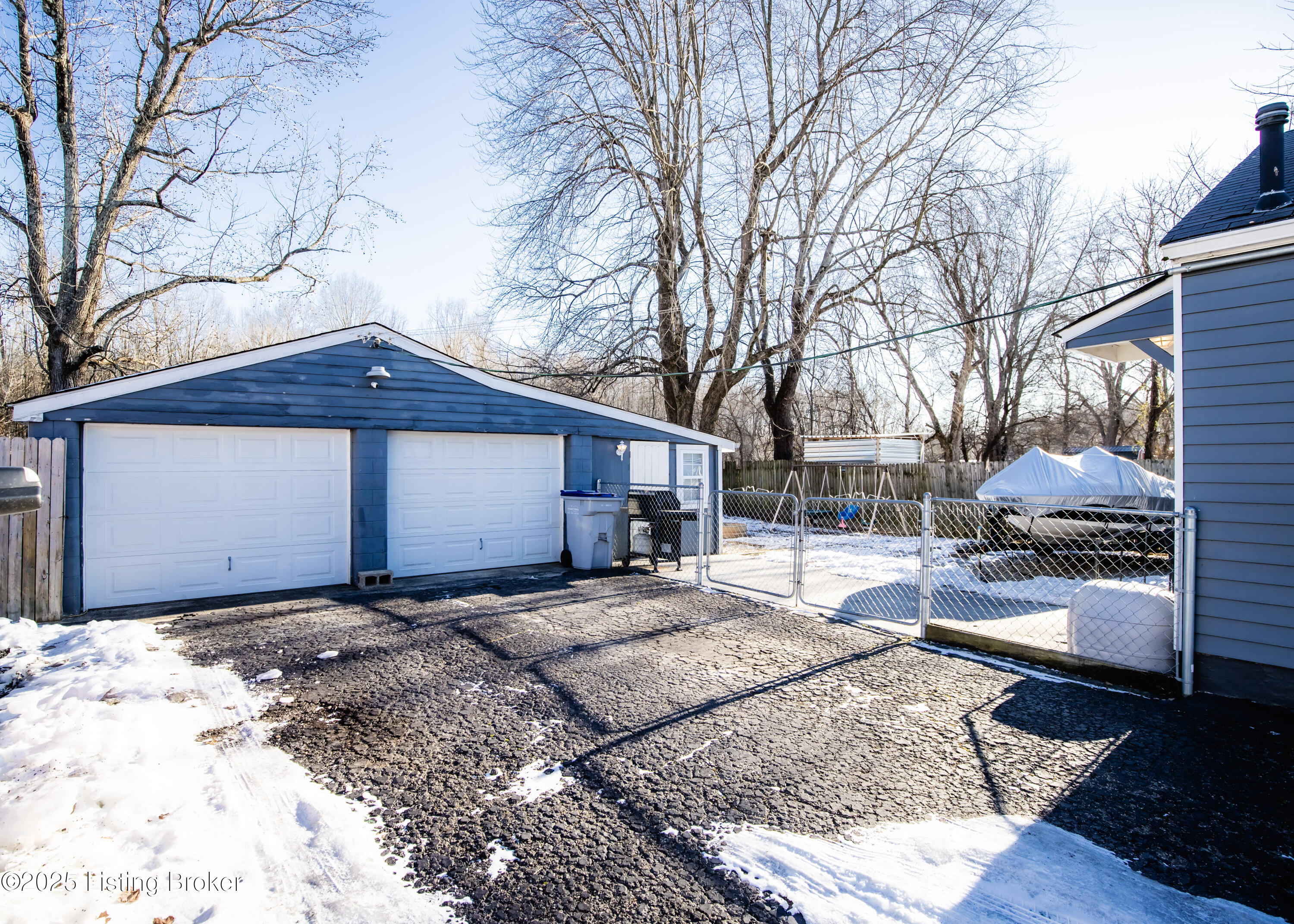 1308 Doris Dr