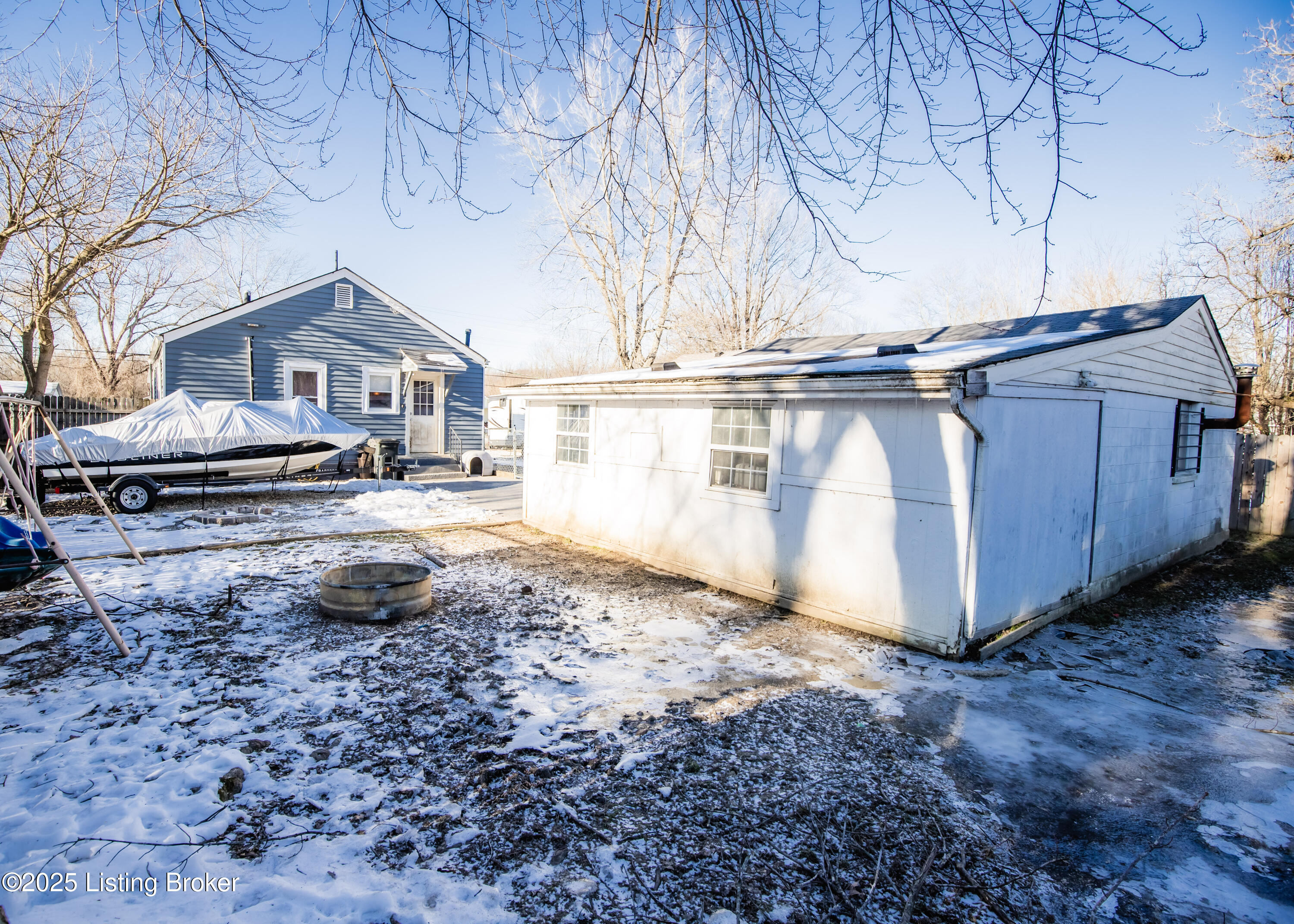 1308 Doris Dr