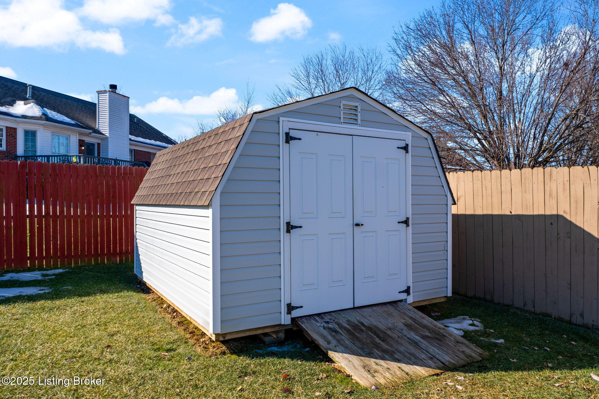 419 Pierce Ave