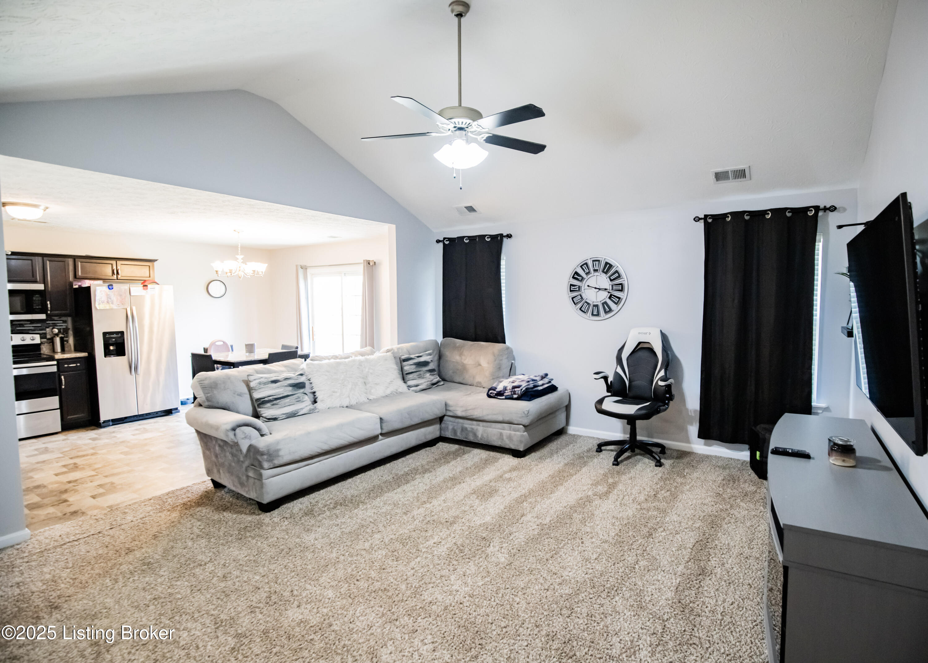 208 Gadwall Ct