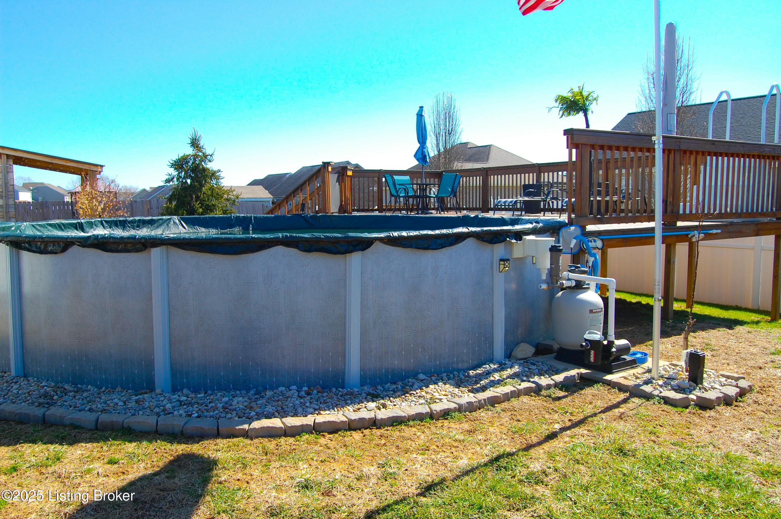 385 Golden Wing Rd