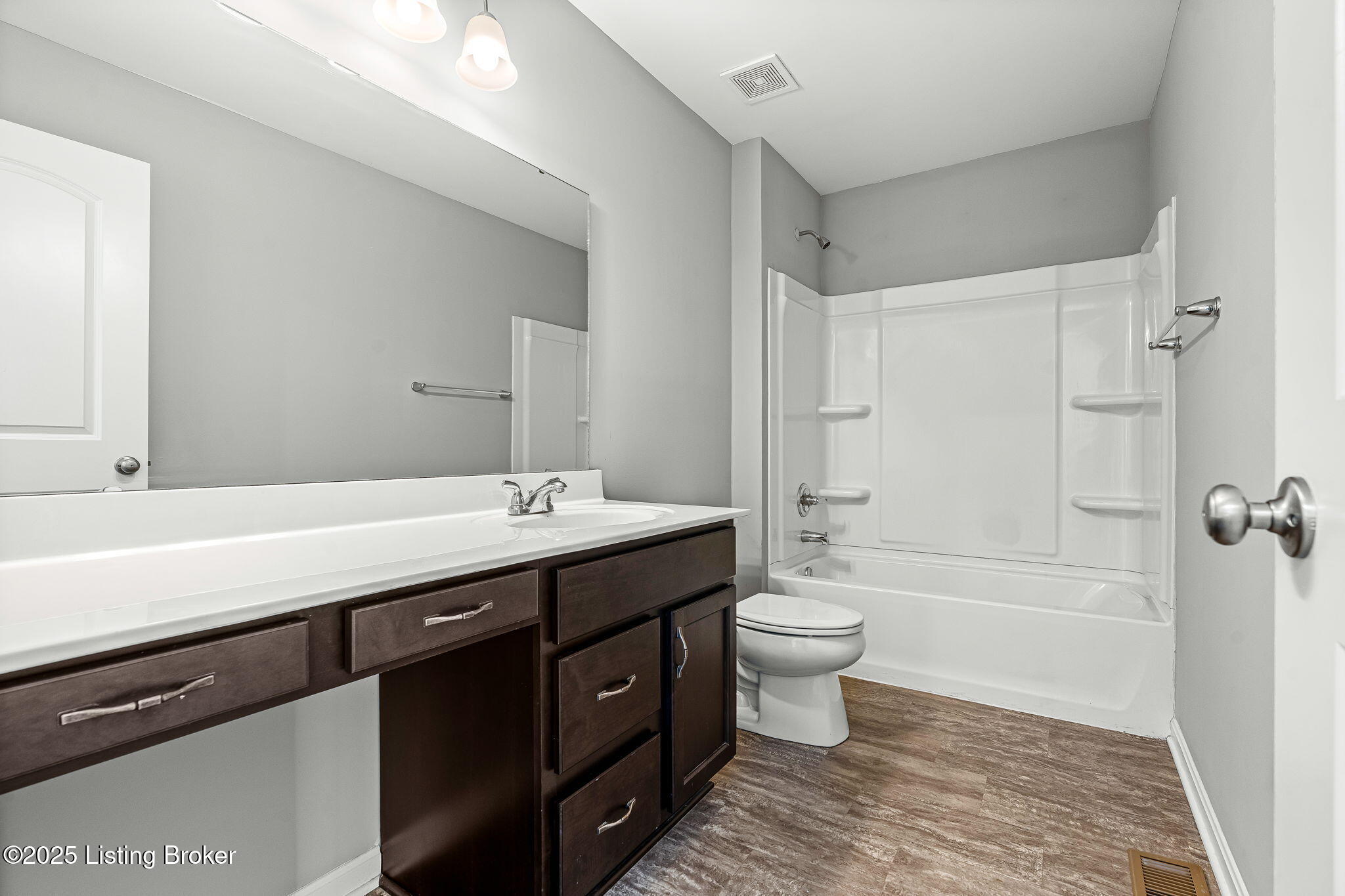 238 Highland Ridge Dr