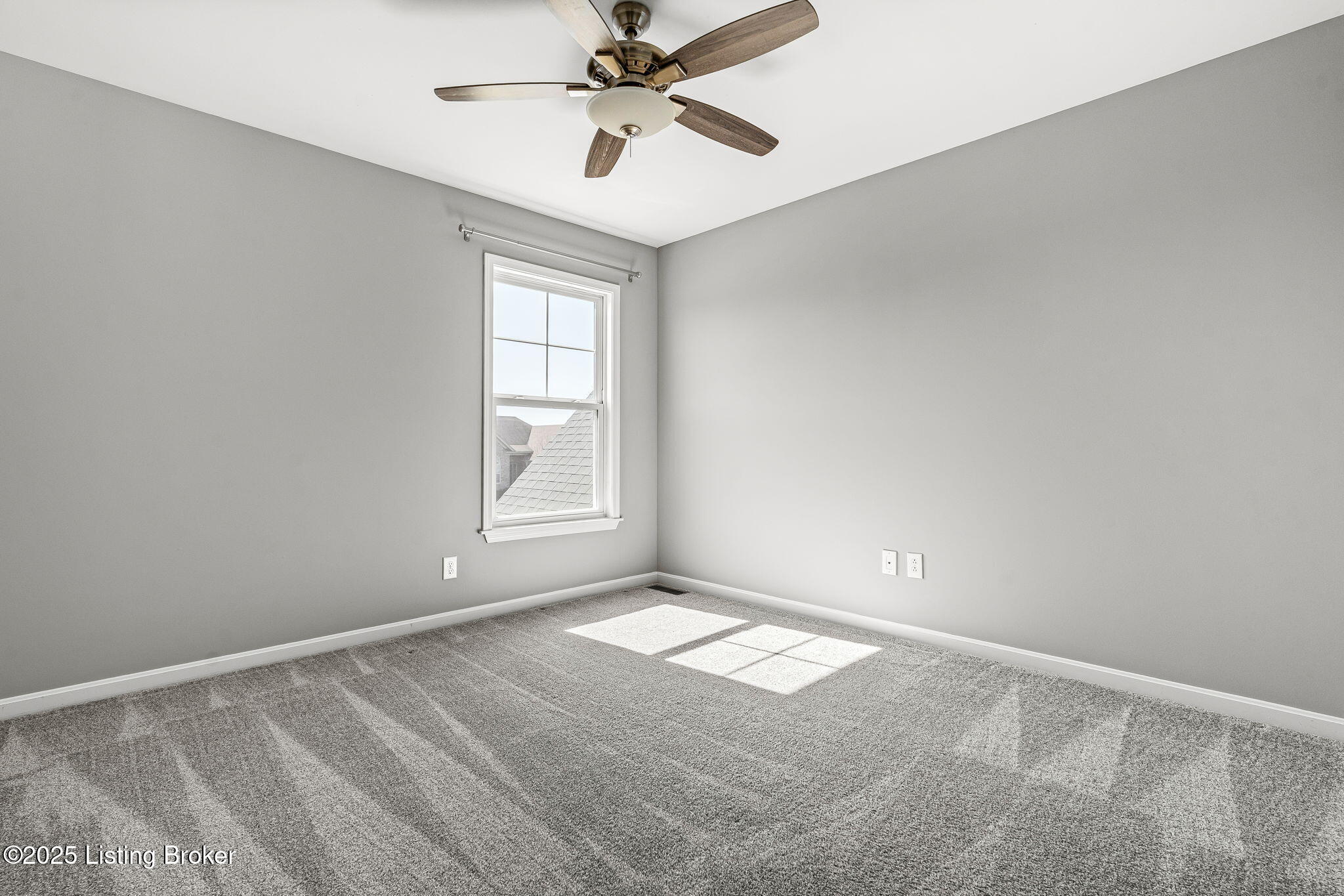 238 Highland Ridge Dr