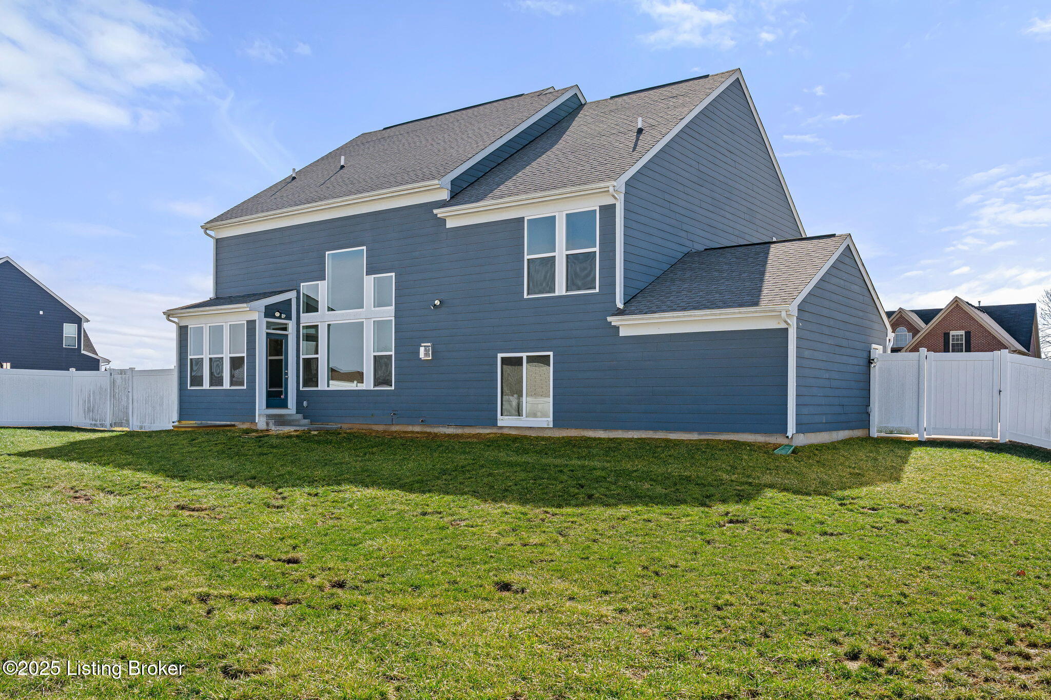 238 Highland Ridge Dr