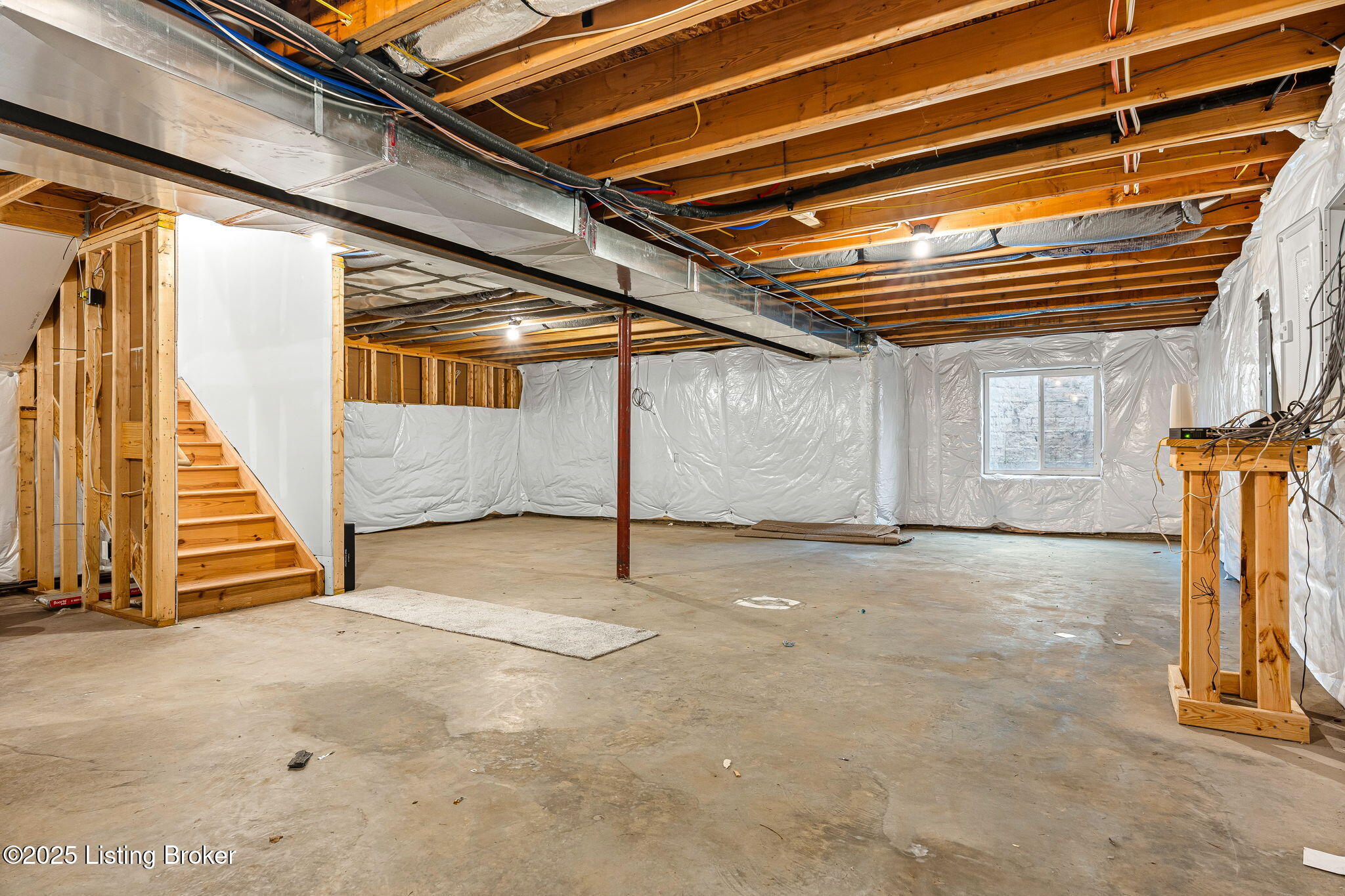 238 Highland Ridge Dr