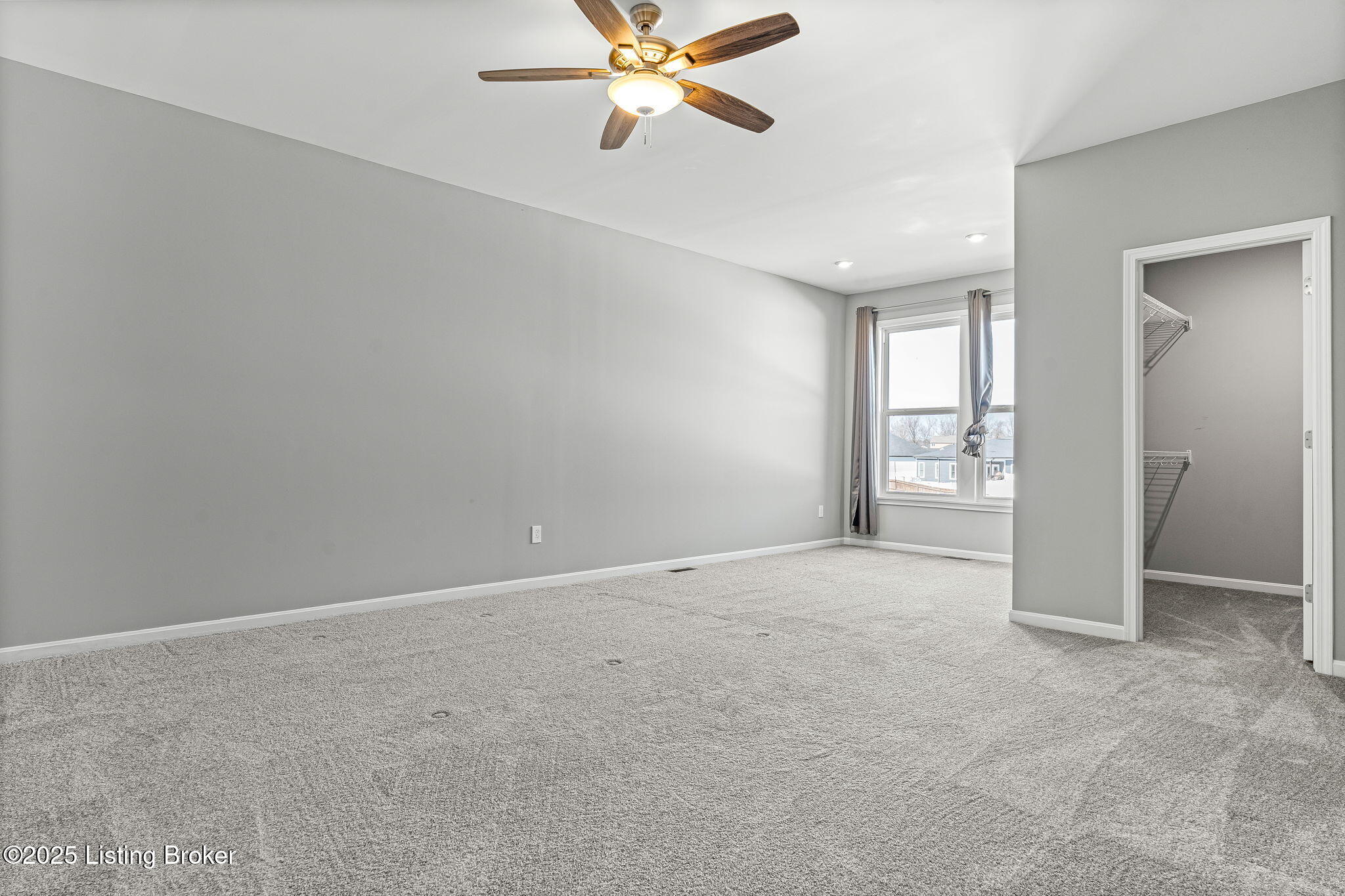 238 Highland Ridge Dr