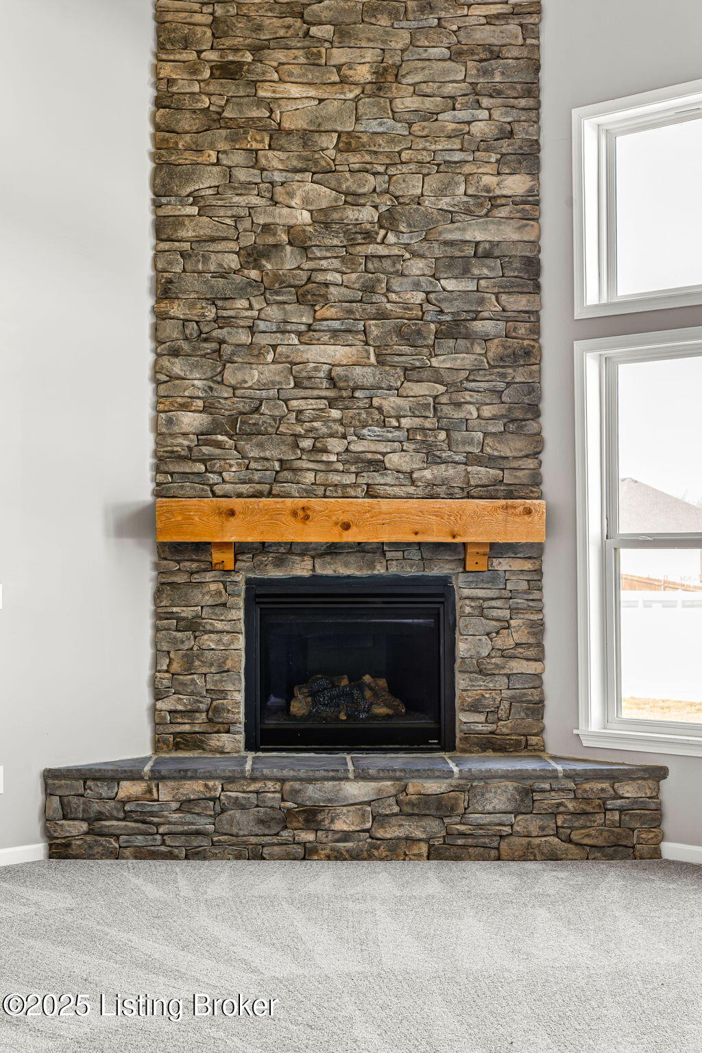 238 Highland Ridge Dr