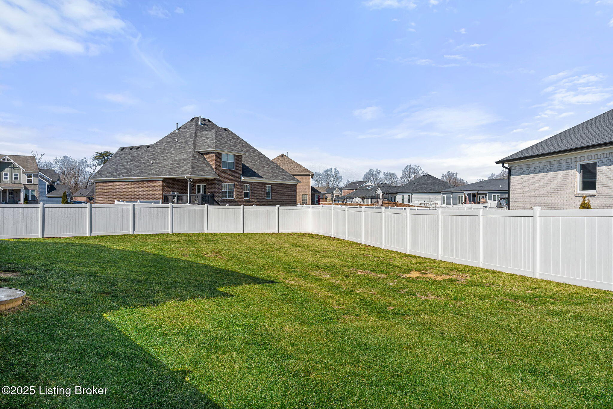 238 Highland Ridge Dr