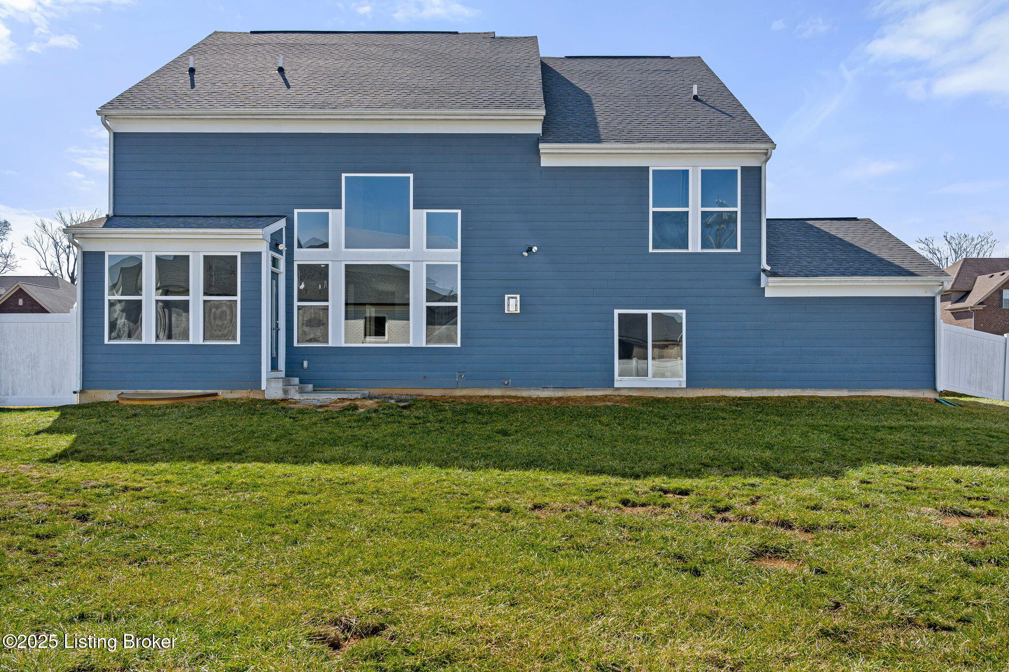 238 Highland Ridge Dr