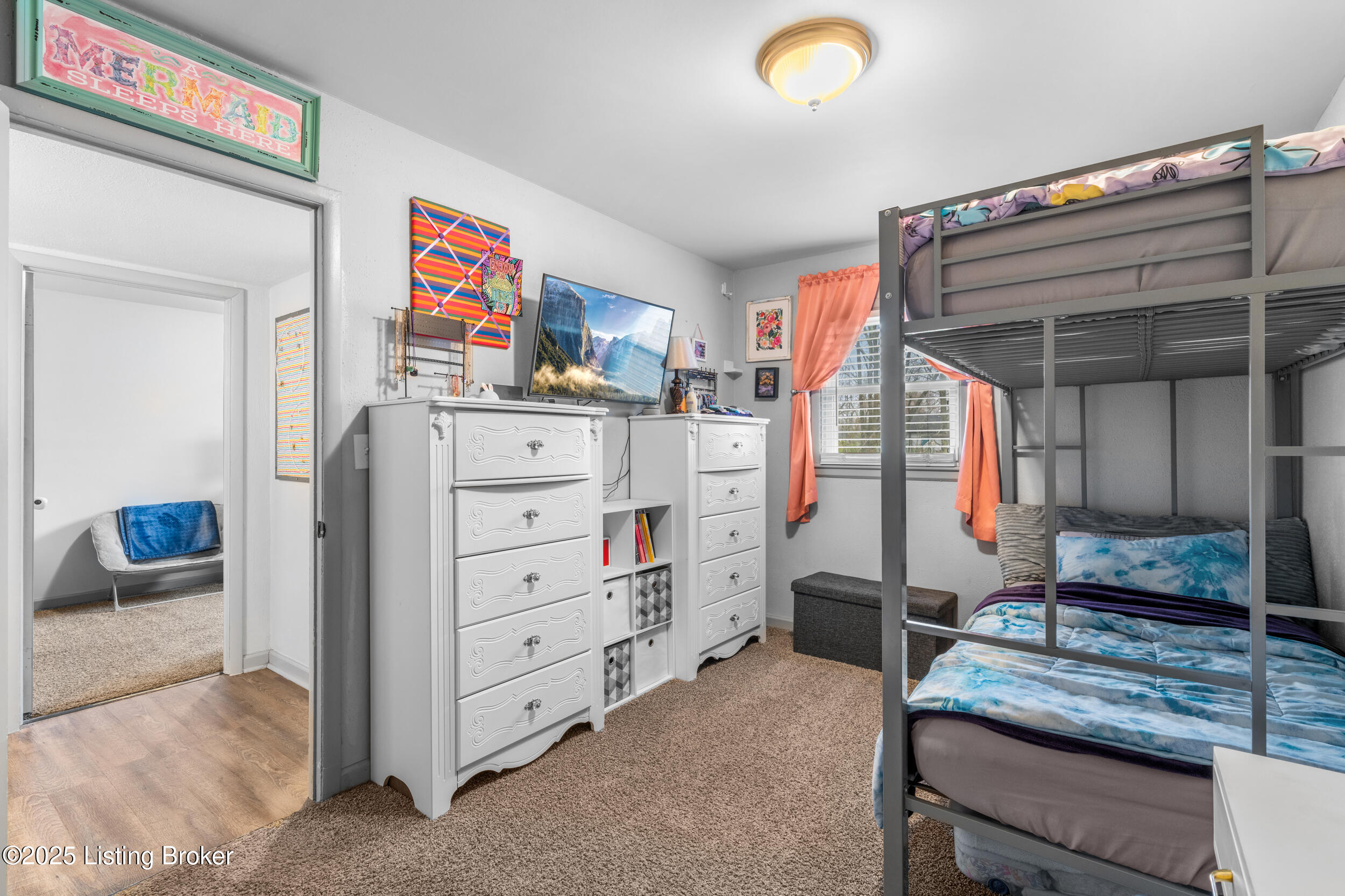 6907 Ethan Allen Way
