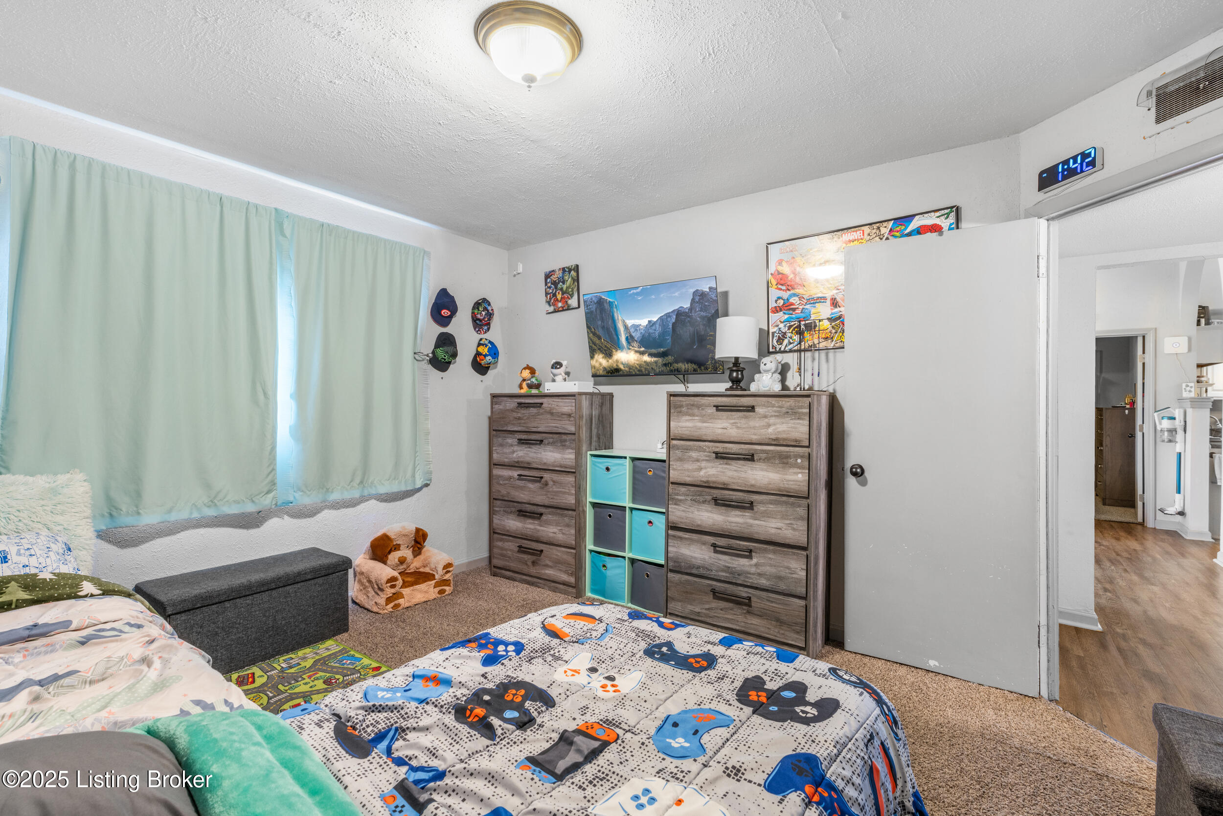 6907 Ethan Allen Way