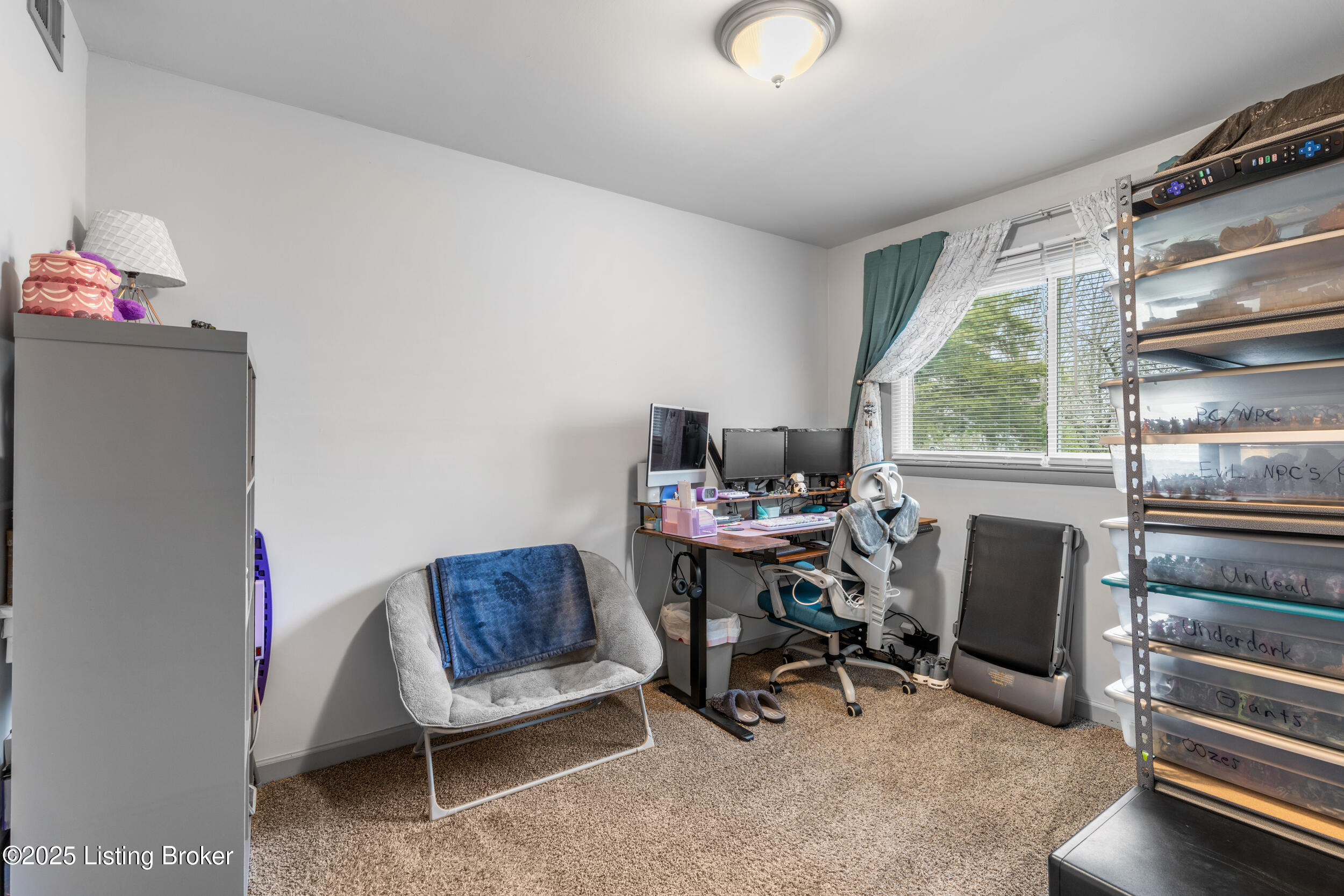 6907 Ethan Allen Way