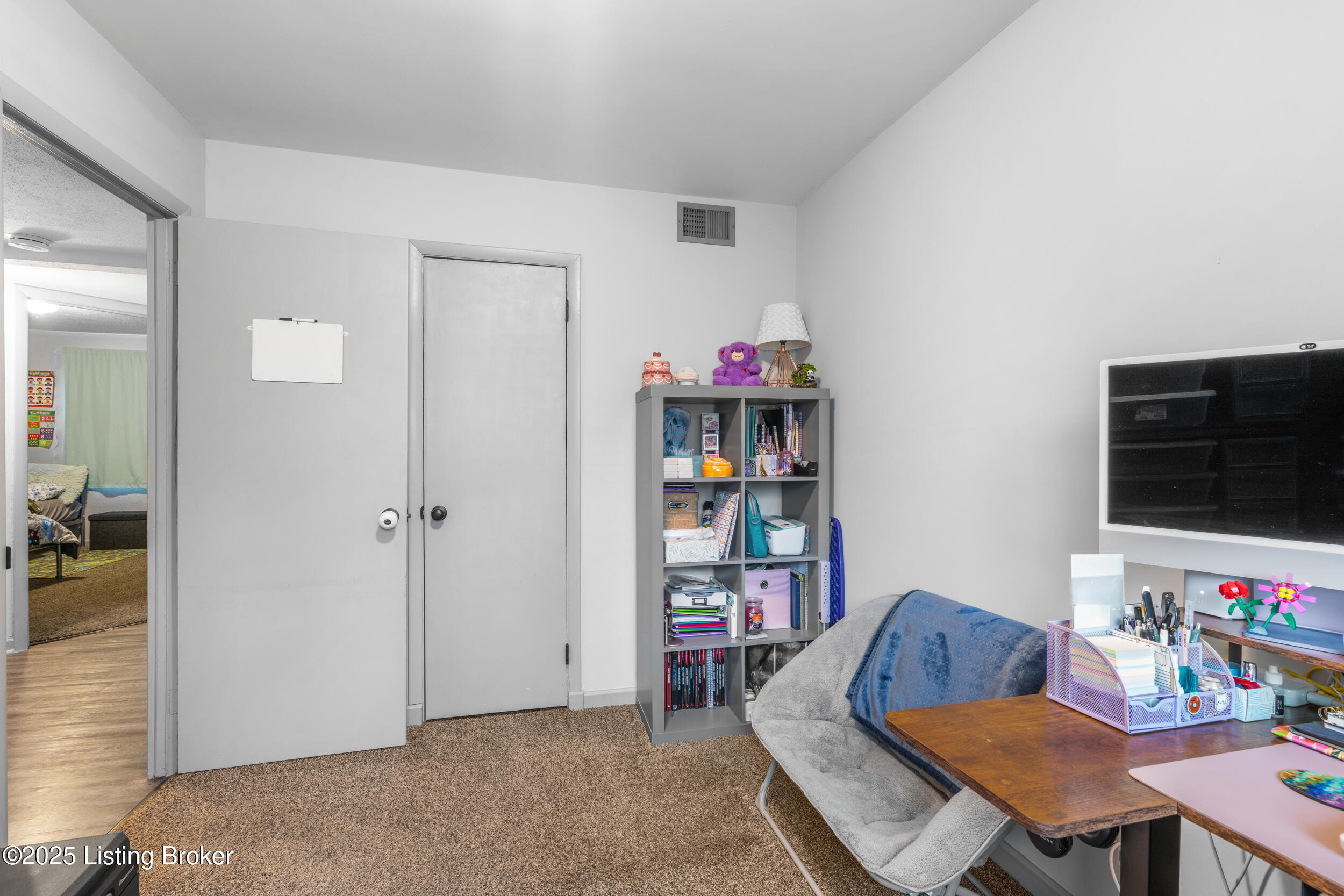 6907 Ethan Allen Way